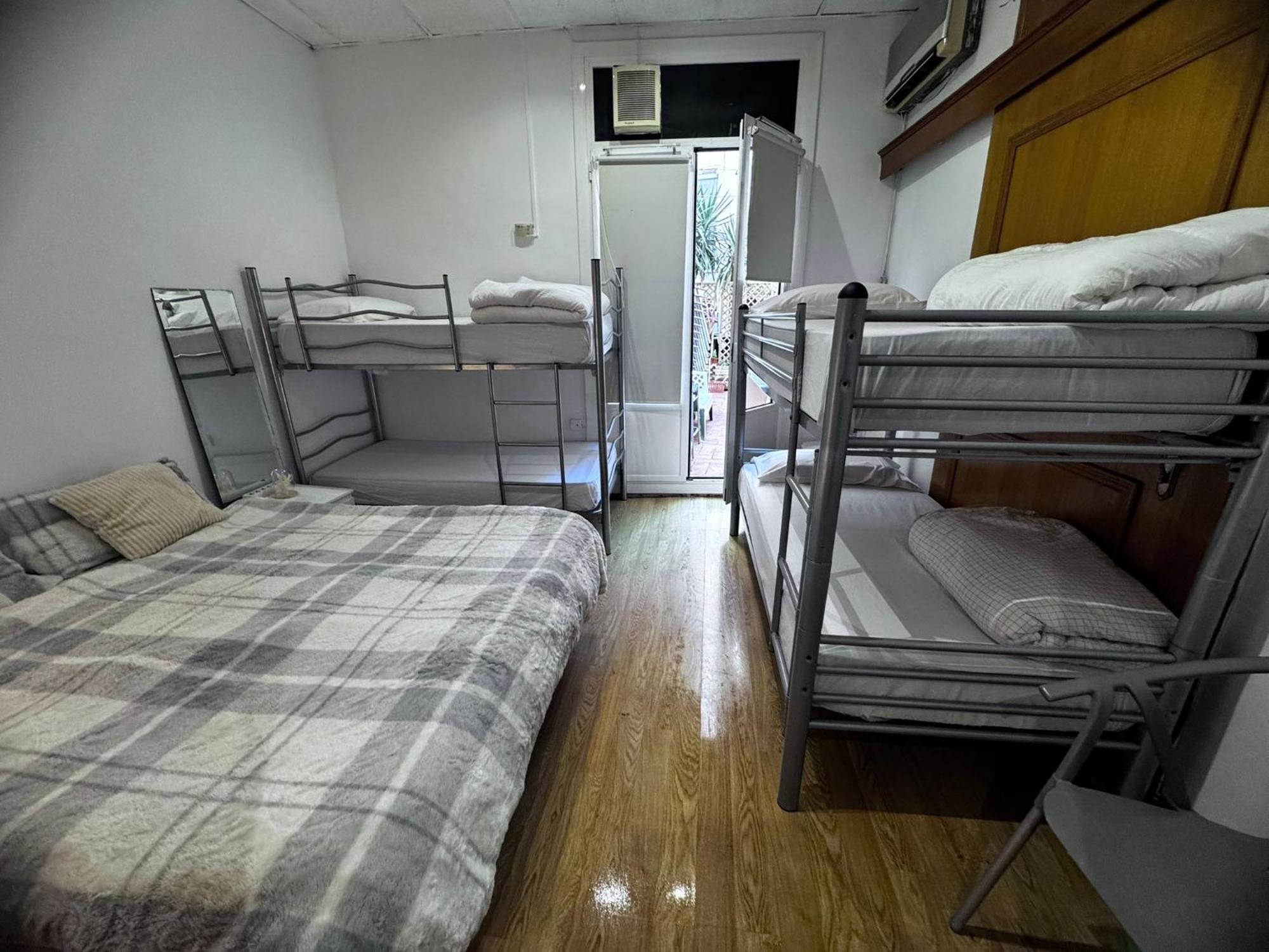 Guest house Catapor Familias *