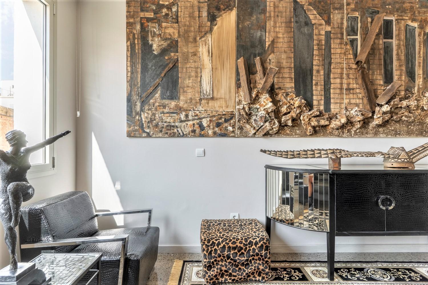 One Bedroom Center