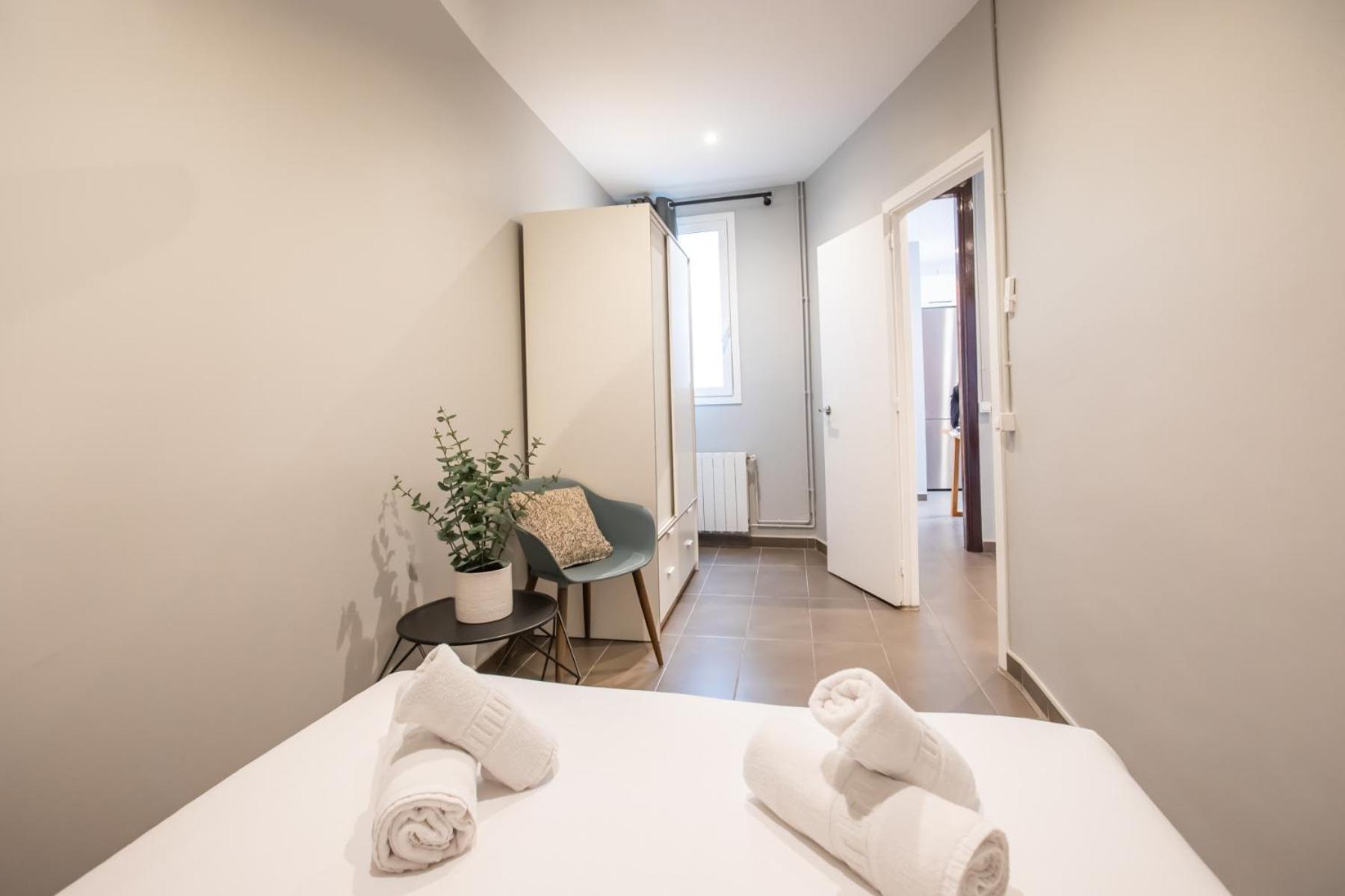 33mal1082- Big 2br Near Sagrada Familia * Barcelona
