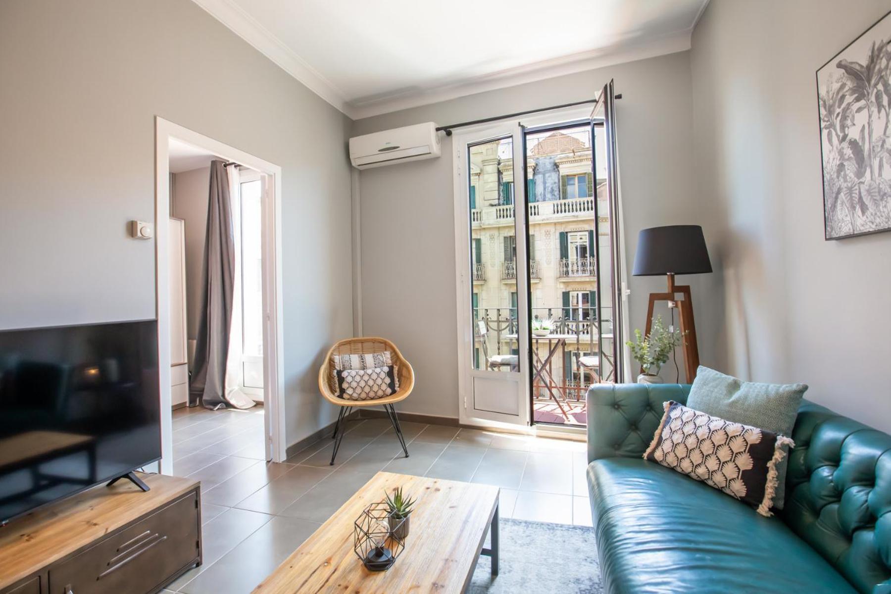 33mal1082- Big 2br Near Sagrada Familia Apartamento *