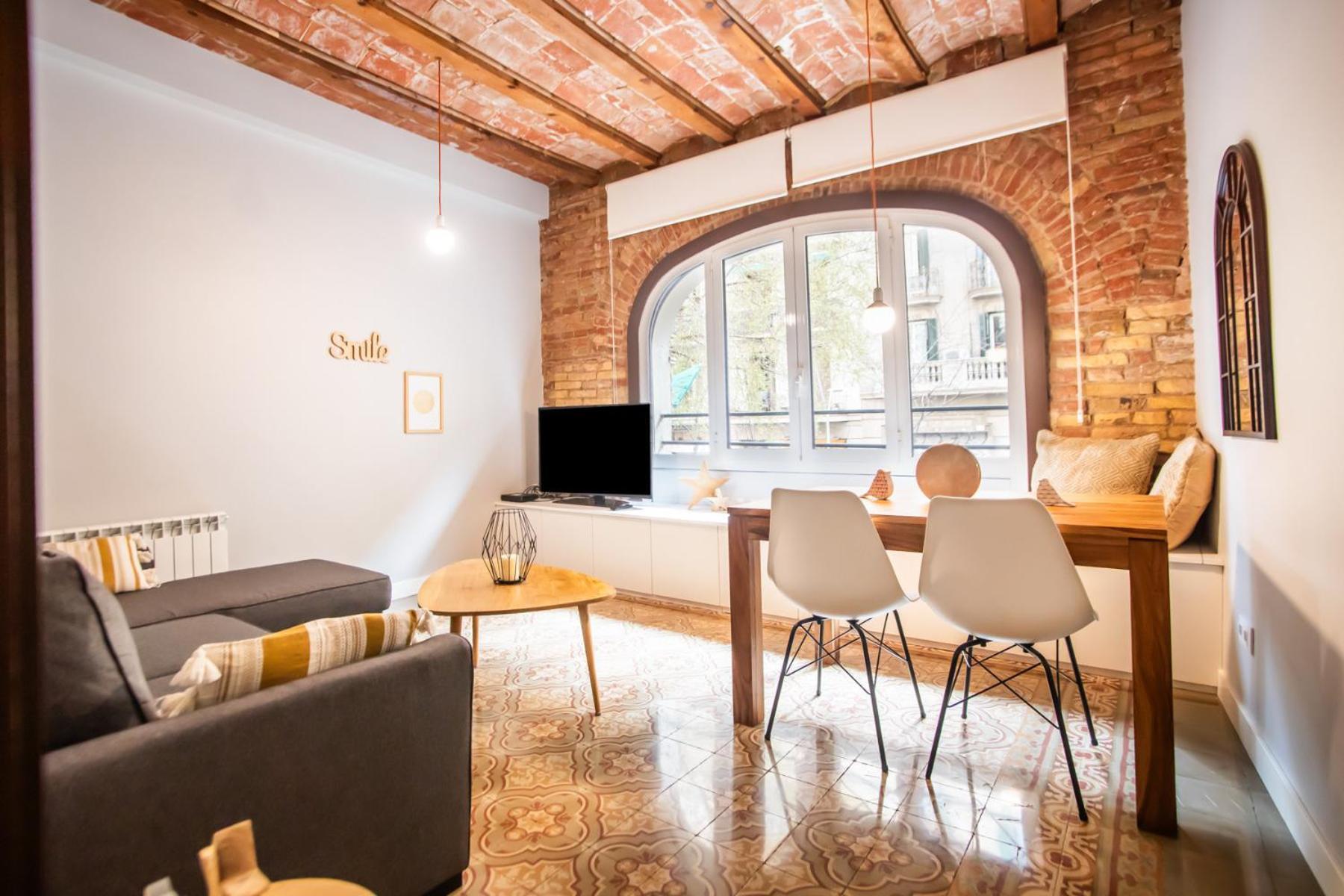 E1mal1079- Fantastic 2br Flat In The Center Barcelona