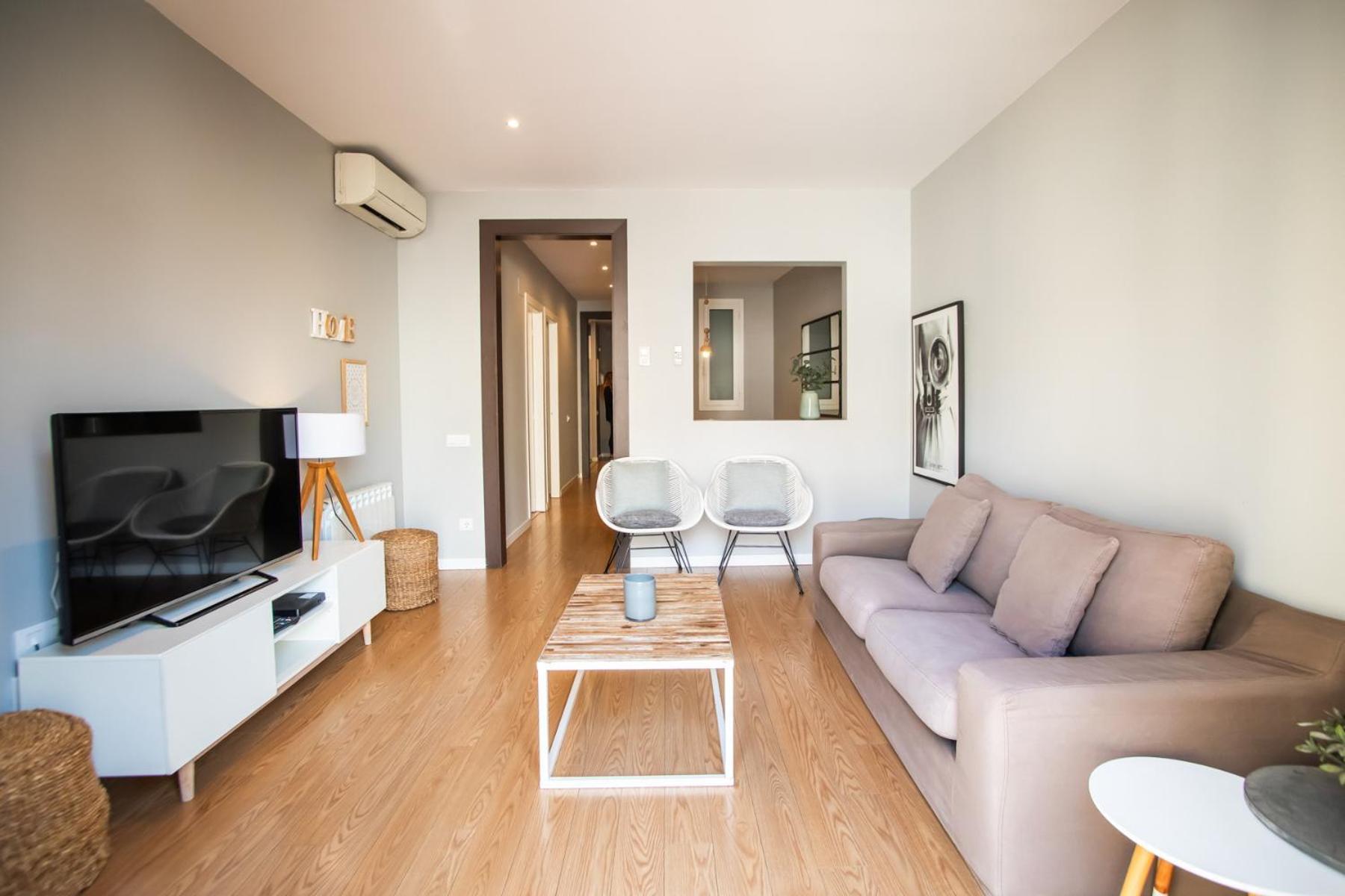 24mal1073-marvellous 2br Flat Near Sagrada Familia Barcelona