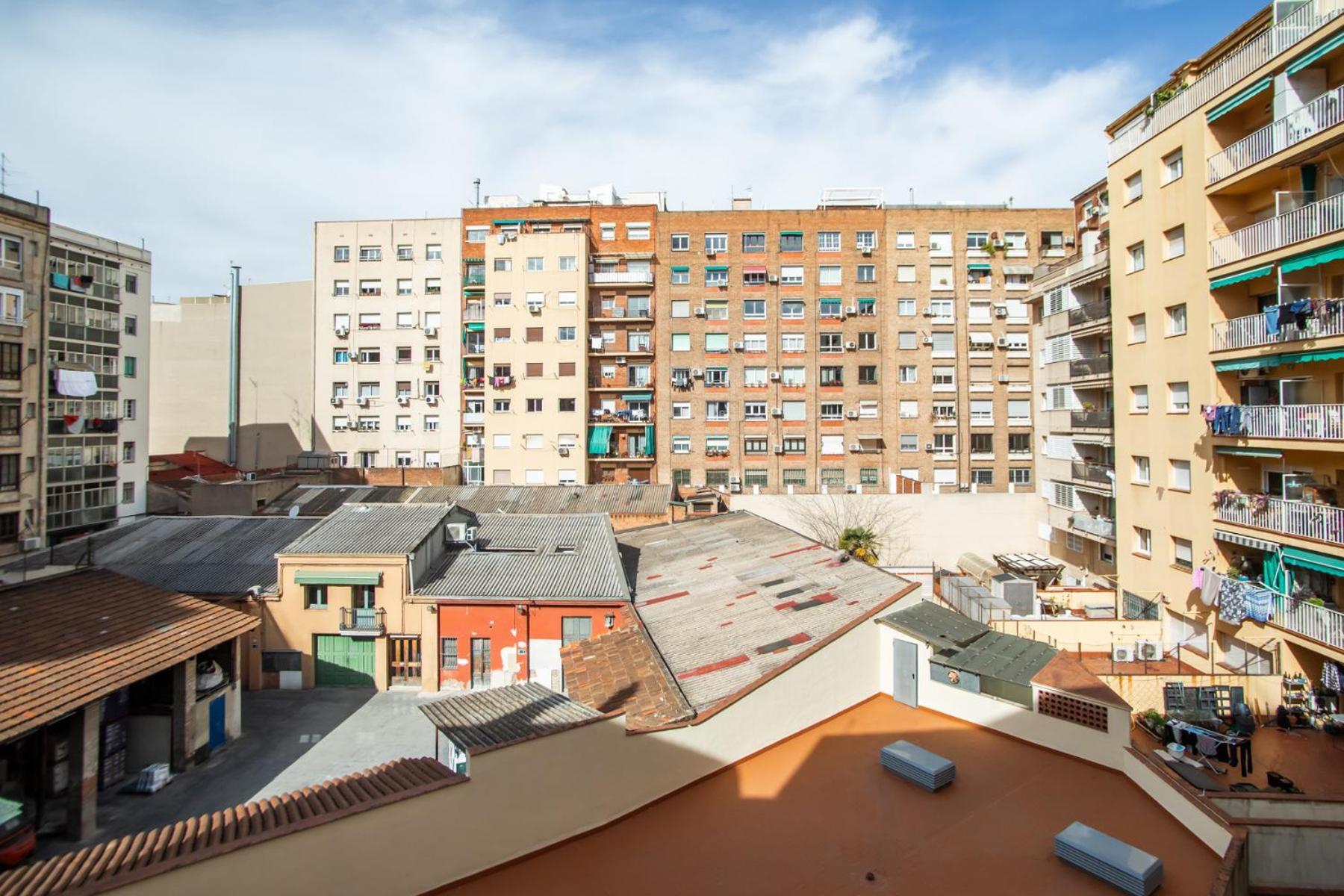 24mal1073-marvellous 2br Flat Near Sagrada Familia Barcelona