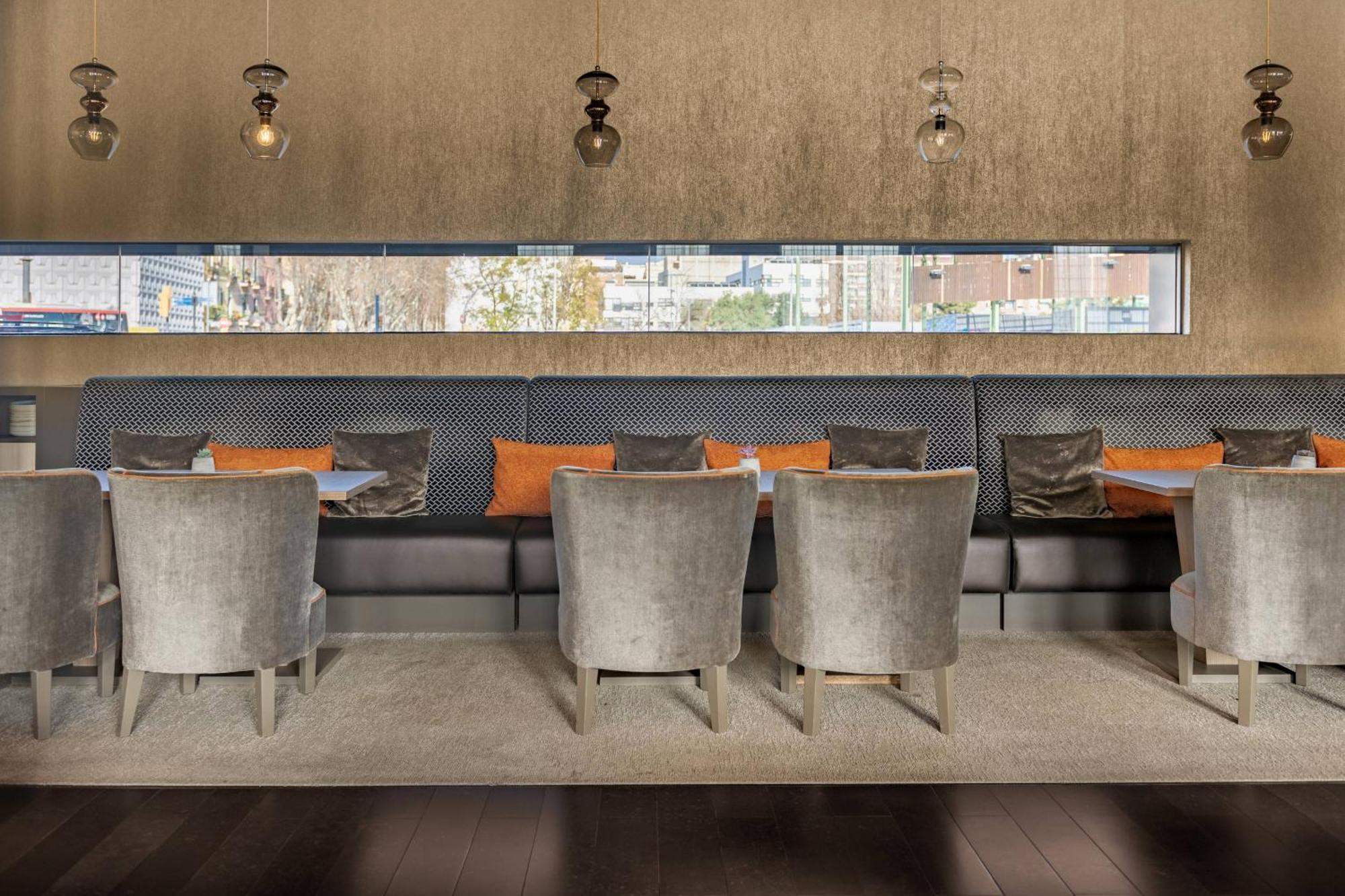 Ac Sants By Marriott Hotel