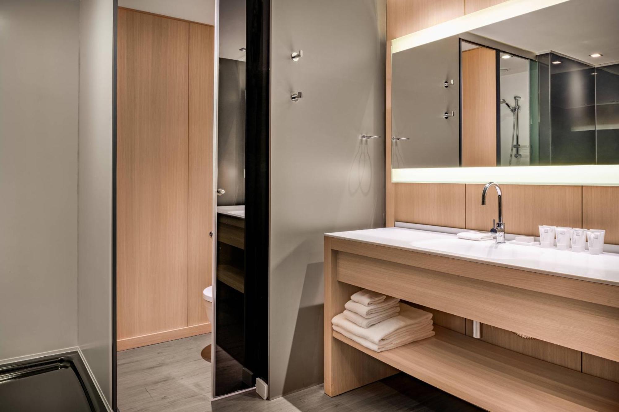 Ac Sants By Marriott Hotel Barcelona