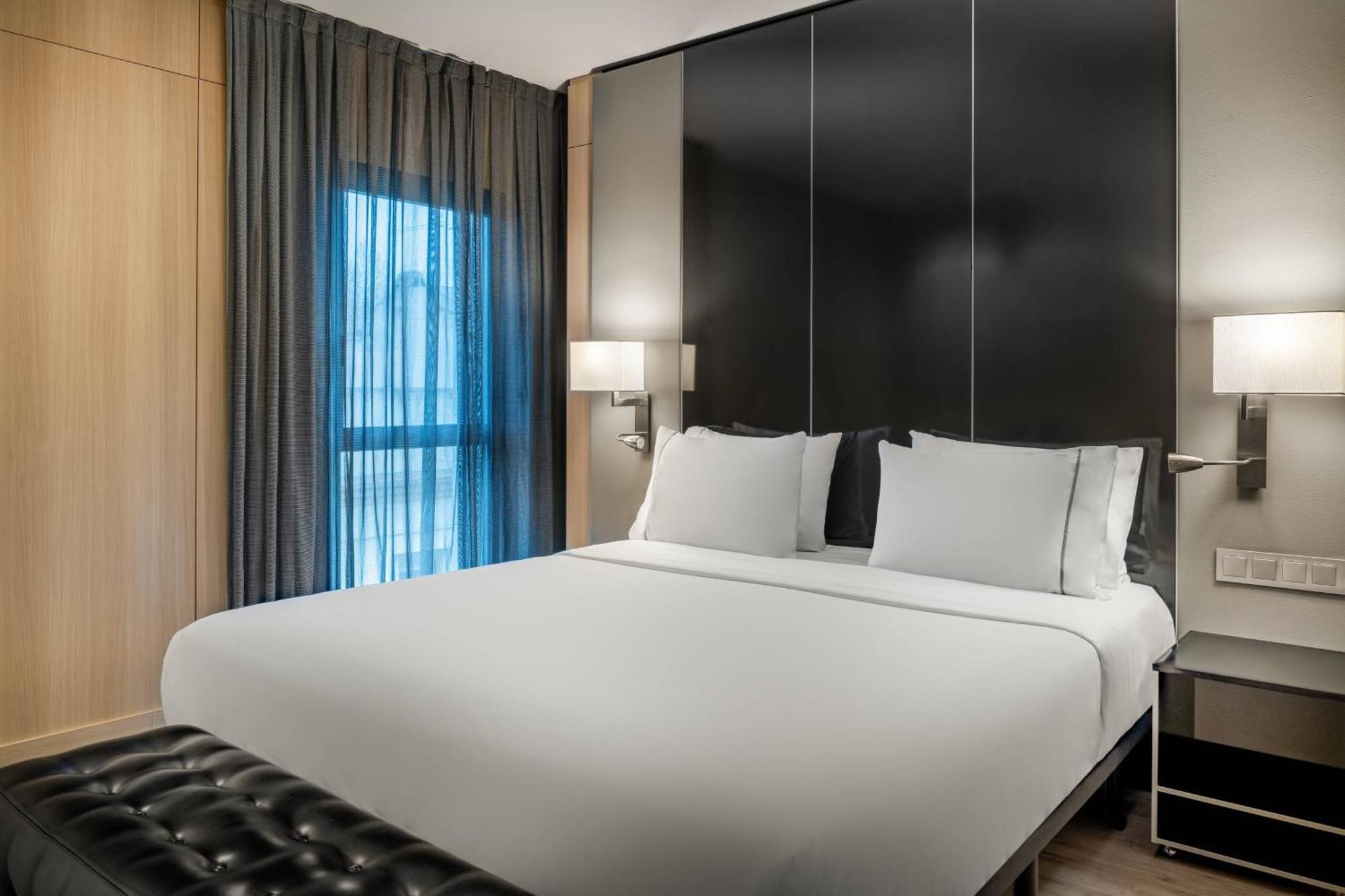 Hotel Ac Sants By Marriott Barcelona