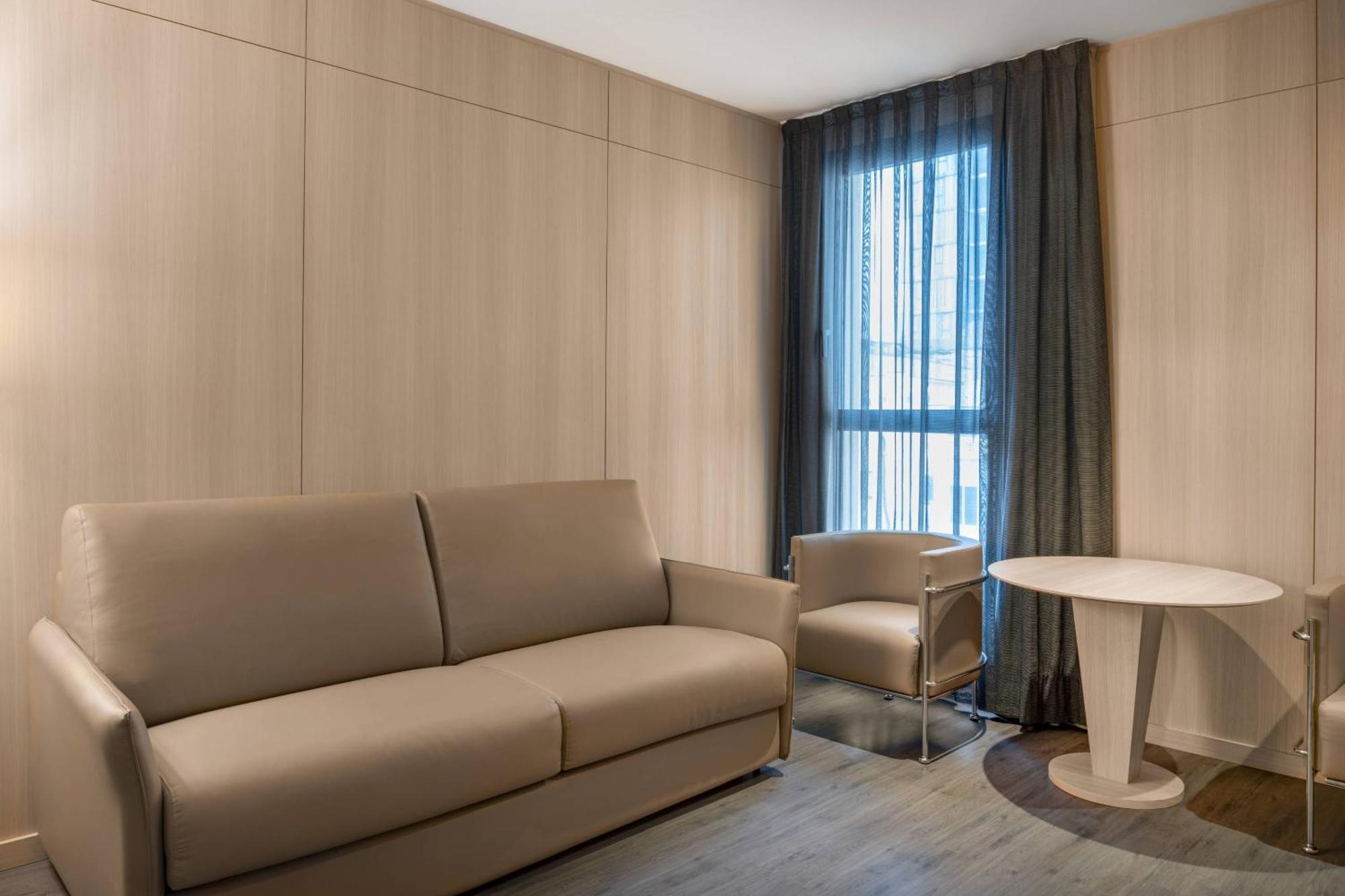 Ac Sants By Marriott