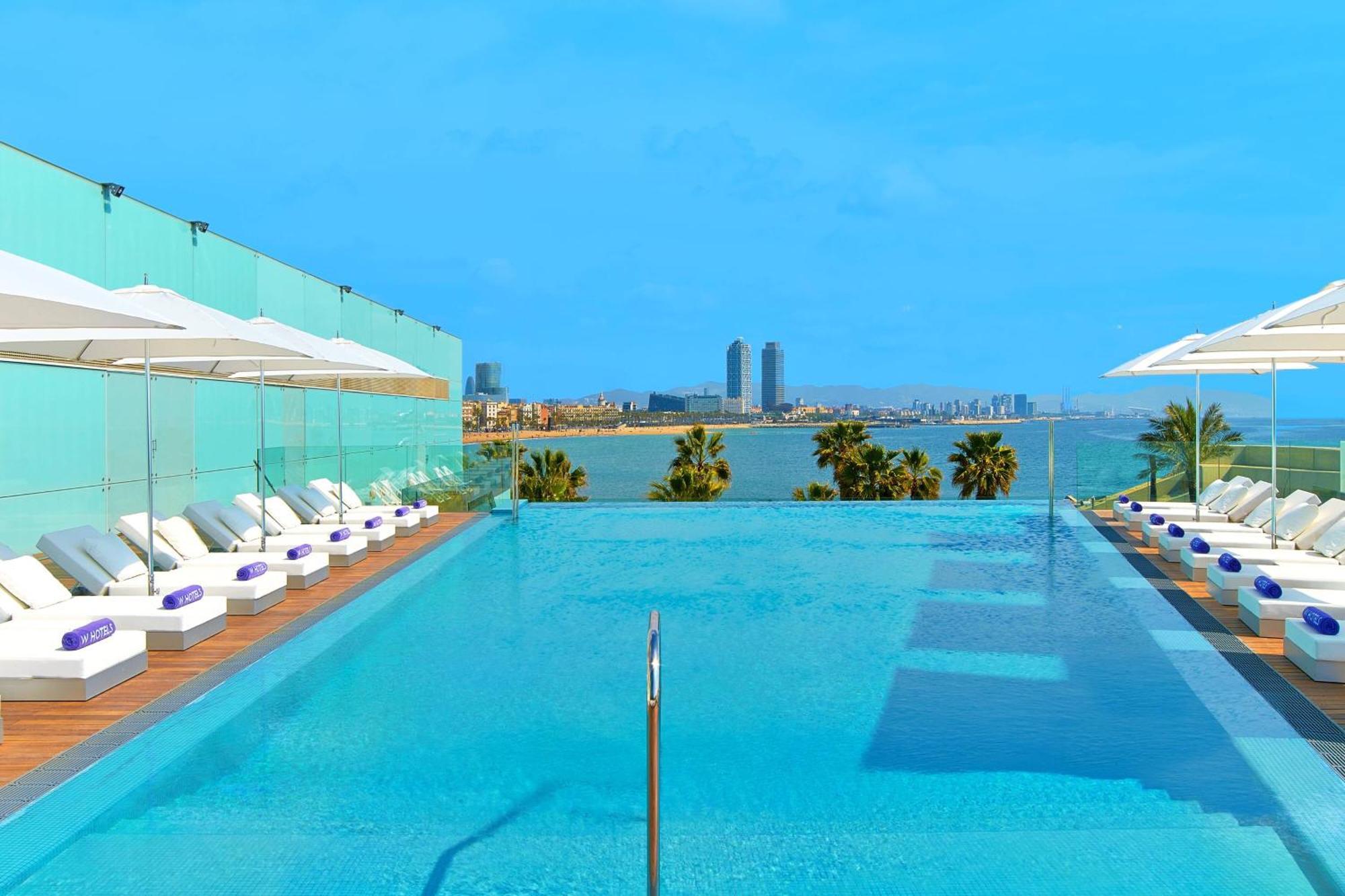 W Hotel 5*