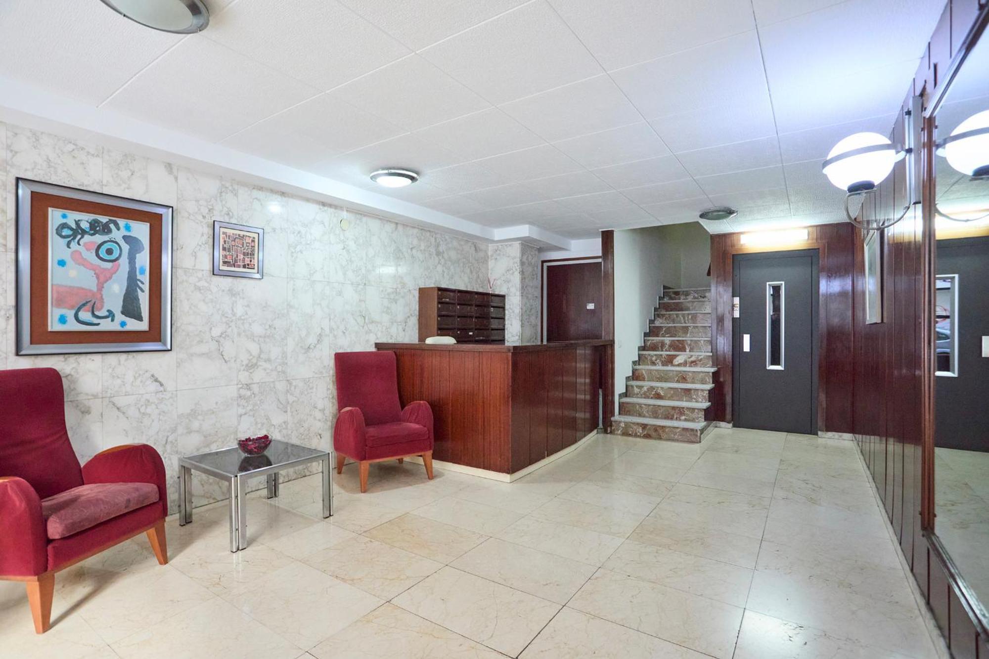 Apartamento 73cop1034 - Spacious With Terrace Barcelona