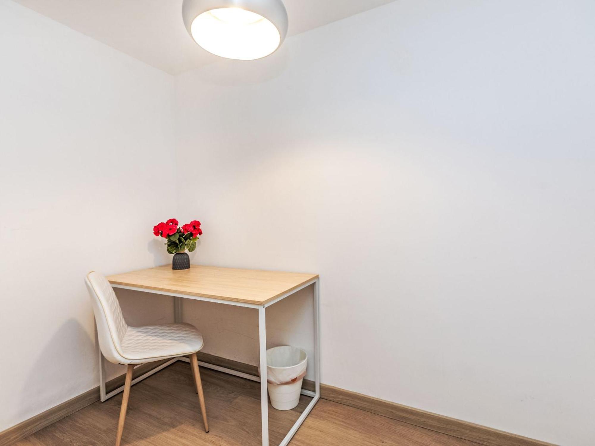 Eixample Dret Arago Roger De Lluria By Interhome Apartamento