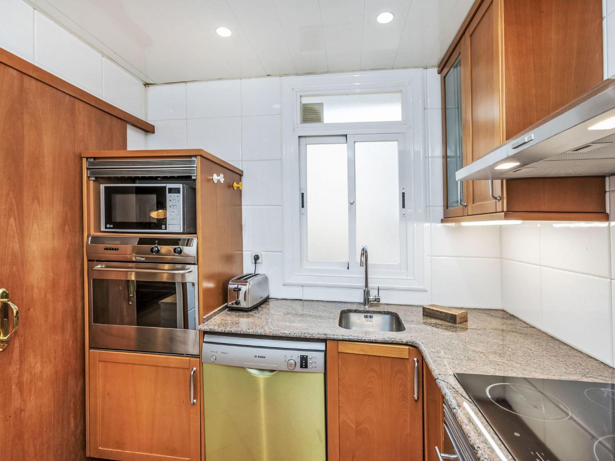 Apartamento Eixample Dret Arago Roger De Lluria By Interhome