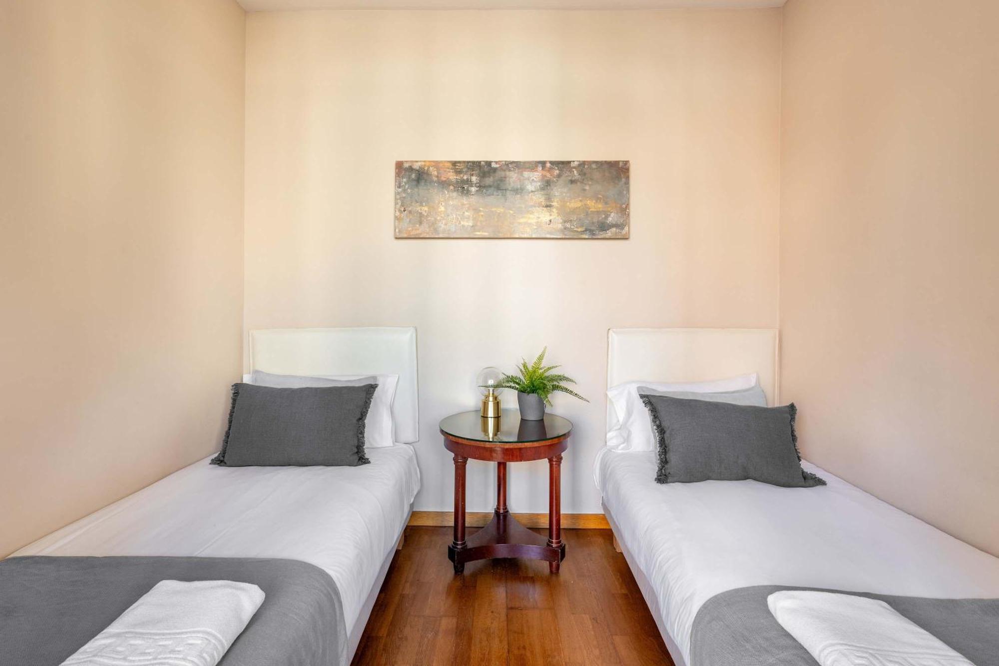 Elegant 3-bedroom In The Heart Of Bcn Apartamento *