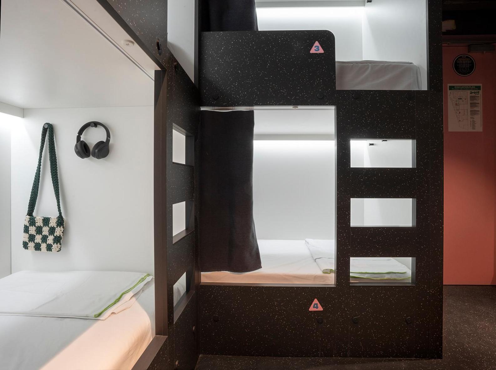 Amistat Hostal Barcelona