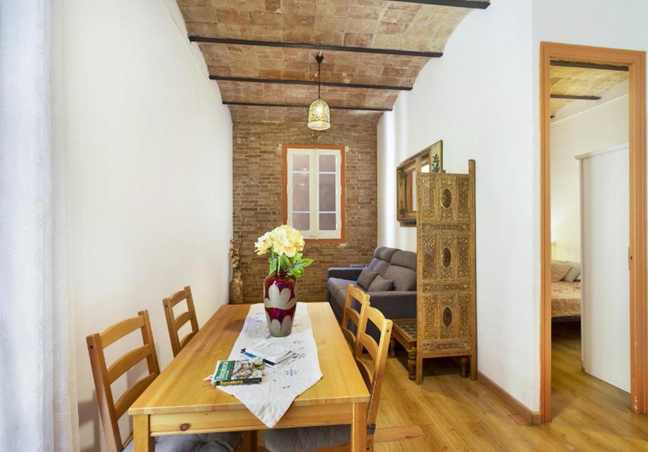 Great In Sagrada Familia With Balcony Apartamento *