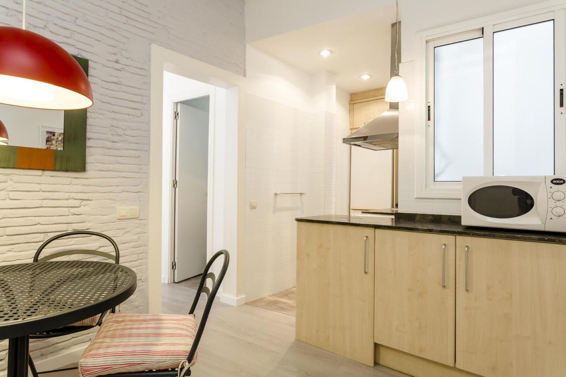 Centrico Zona Ramblas 21y11 Apartamento