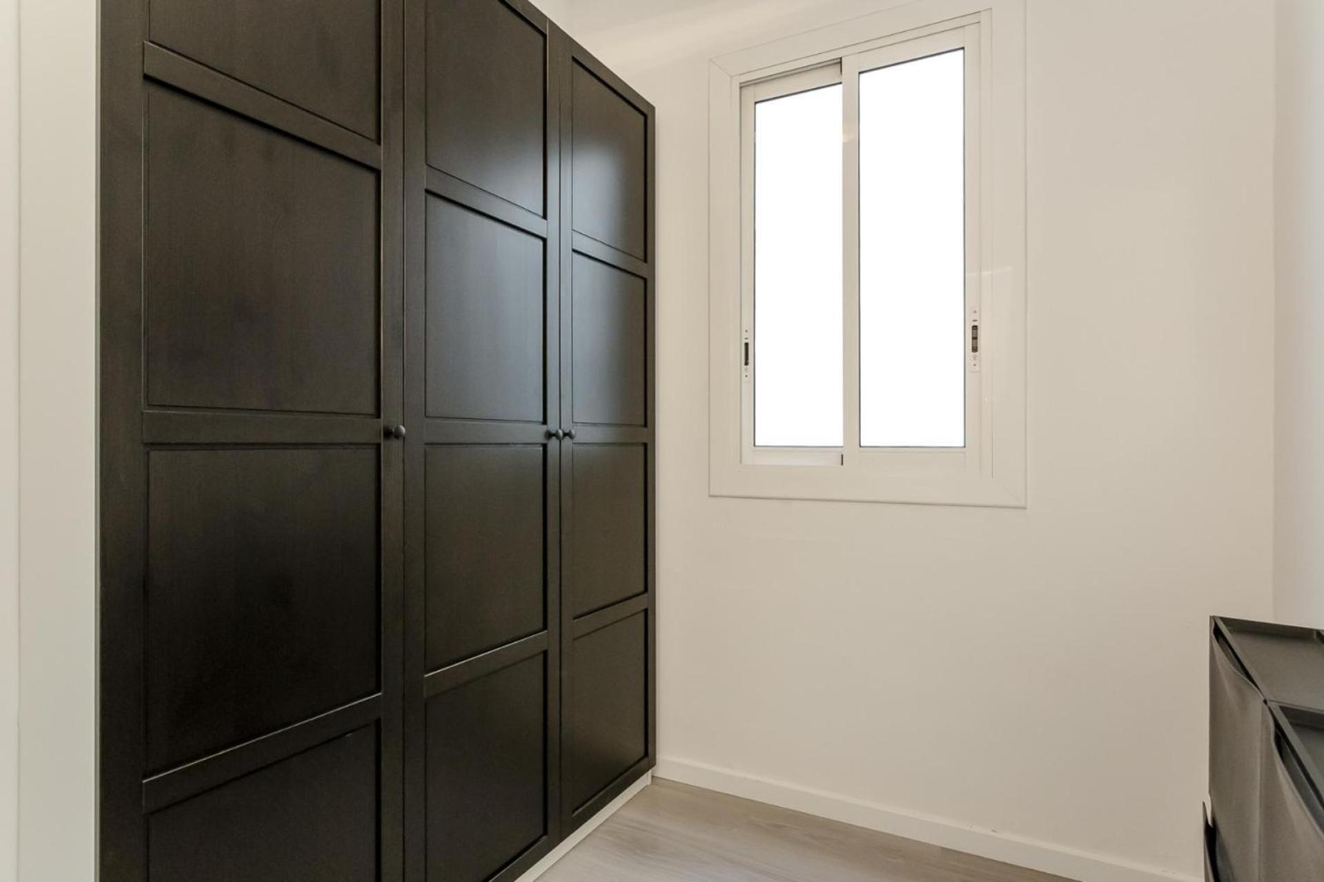 Centrico Zona Ramblas 21y11 Apartamento *