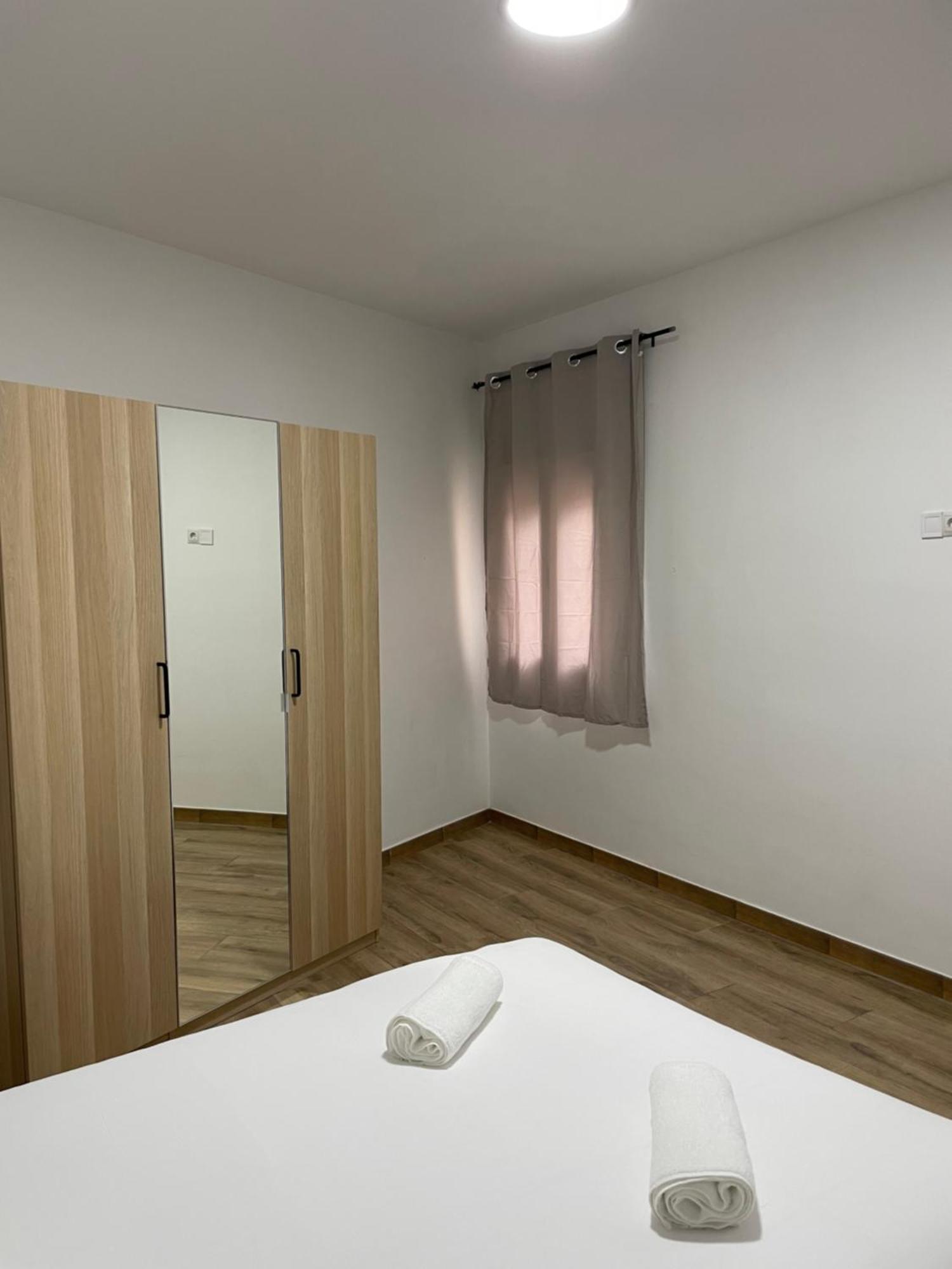 Tarradellas Sants Estació