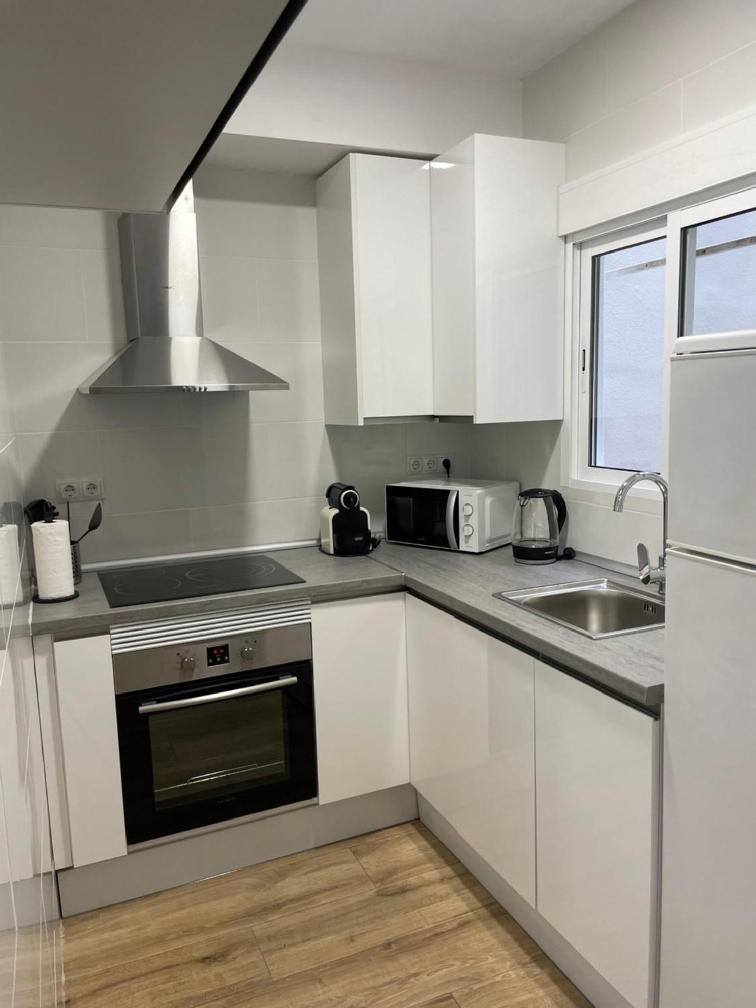 Tarradellas Sants Estació Apartamento *