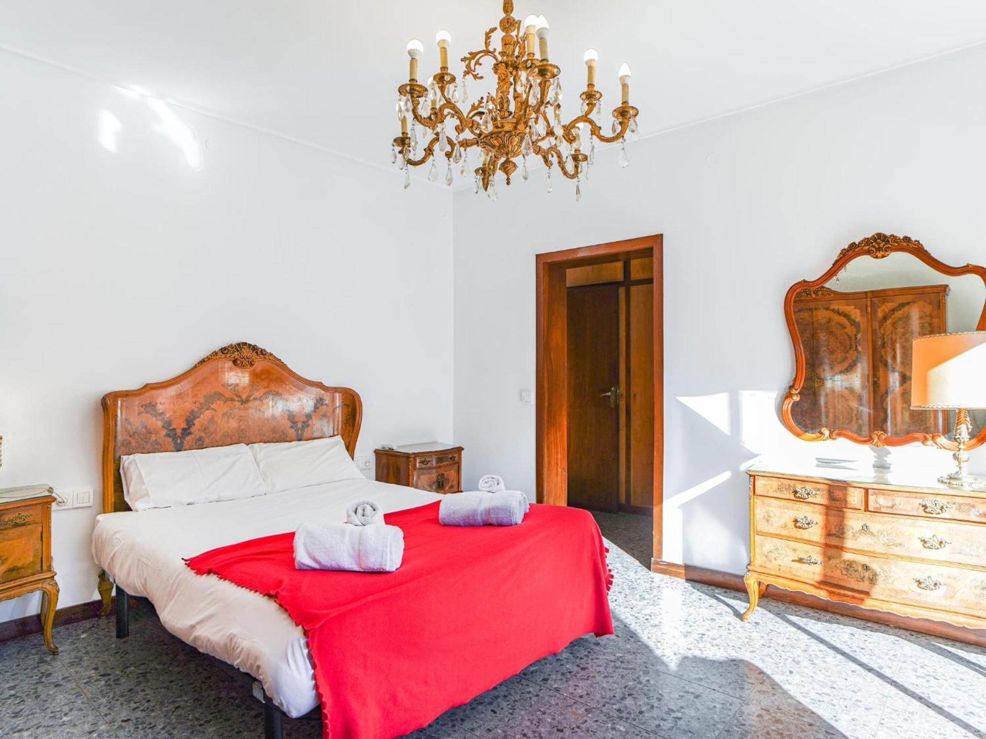 Сasa de vacaciones Bed Bcn Hills House