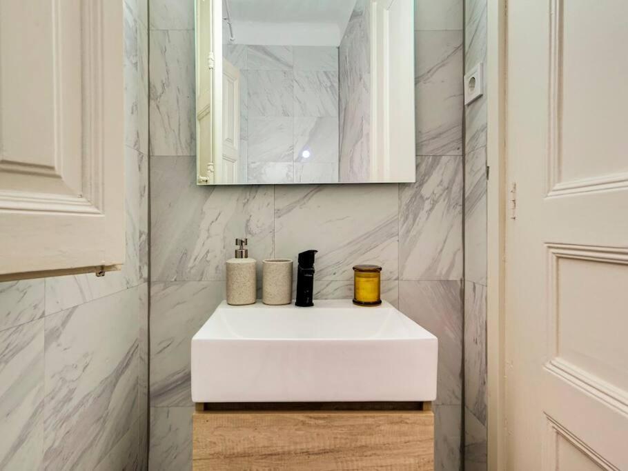Apartamento Casa Modernista En Paseo De Gracia Barcelona