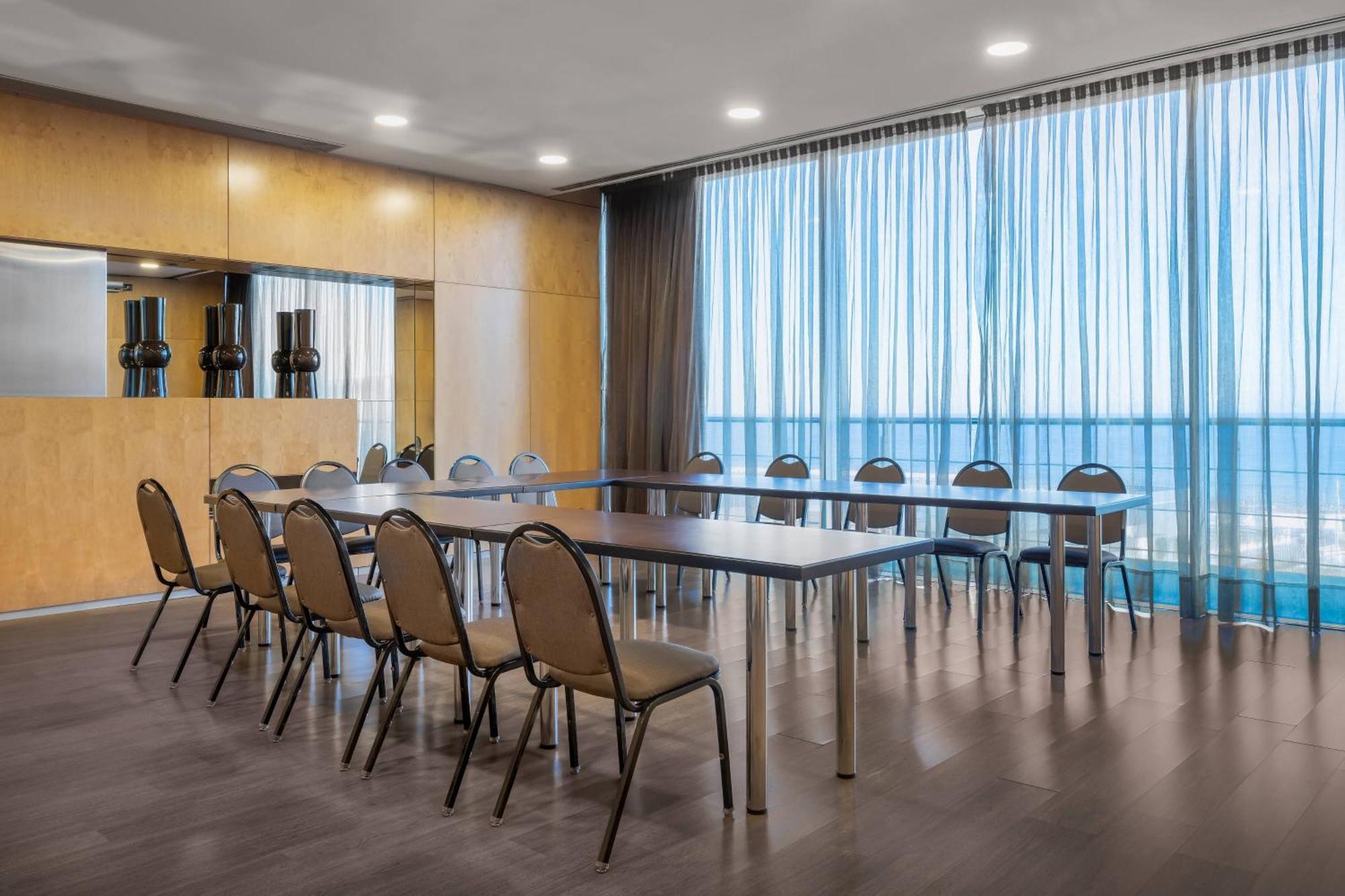 Ac Fórum By Marriott Barcelona