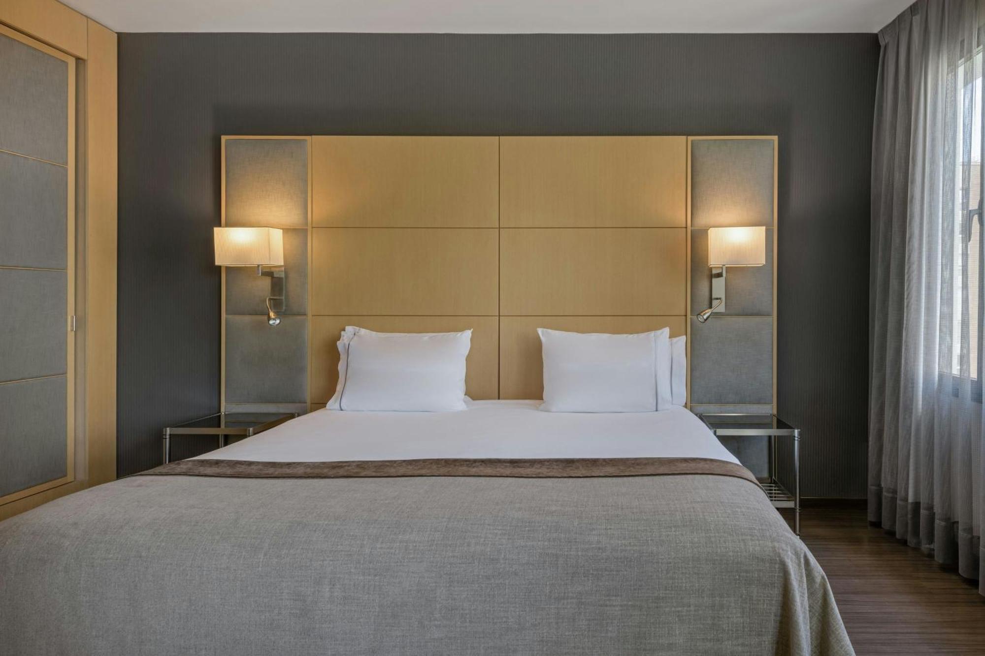 Ac Victoria By Marriott Barcelona