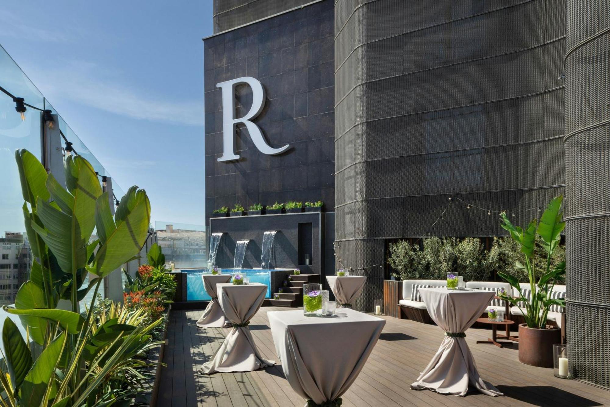 Hotel Renaissance