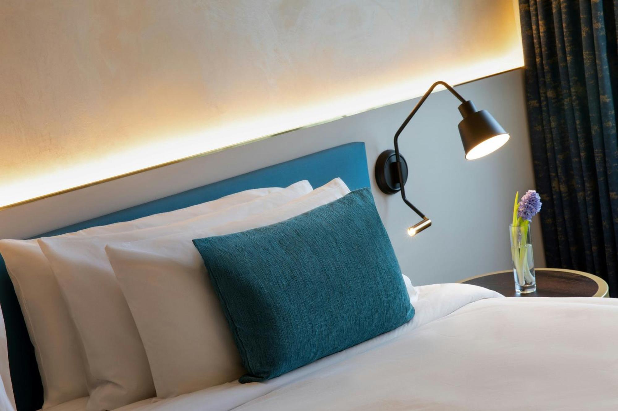 Renaissance Hotel