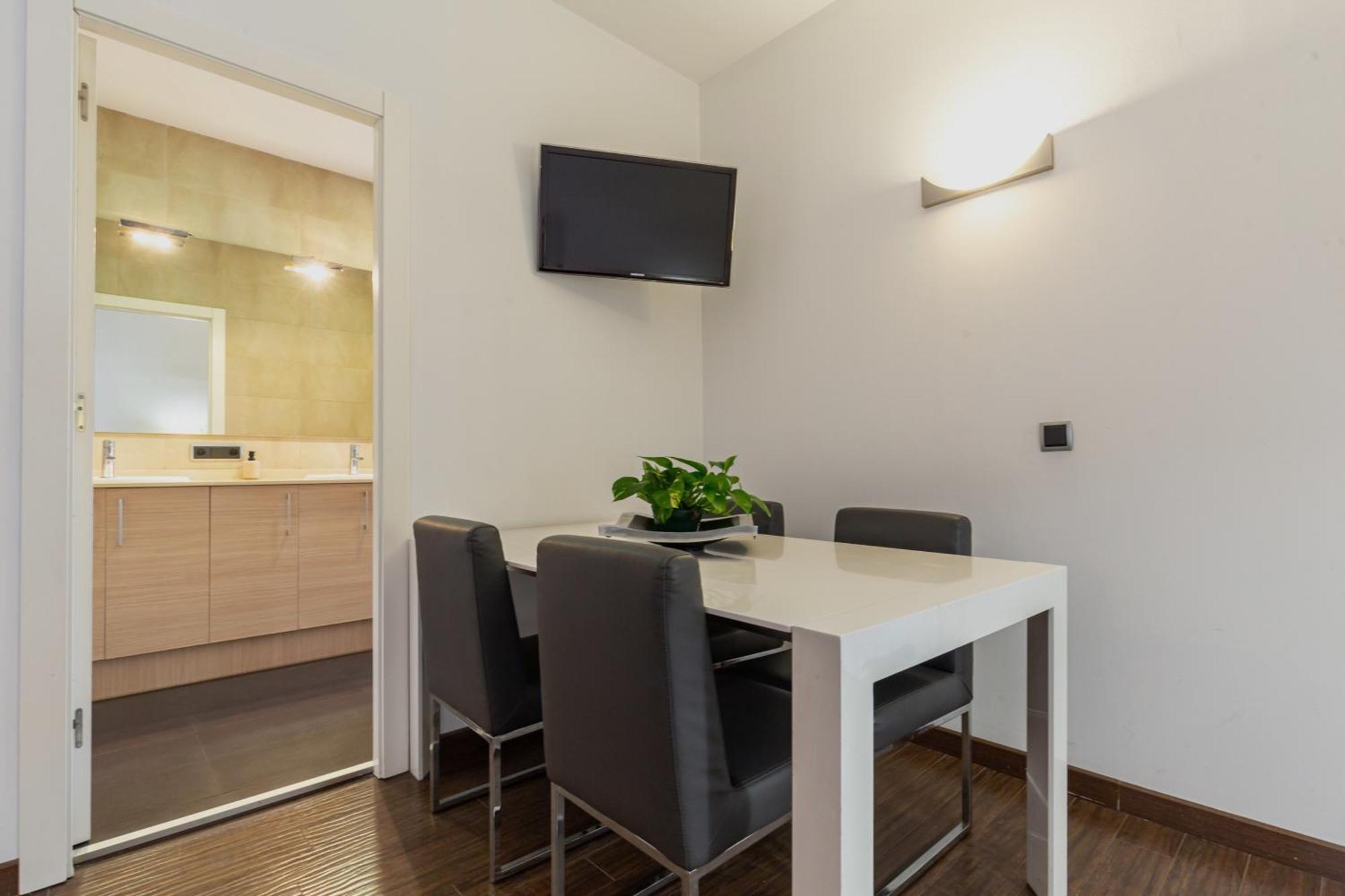 Alos Paseo De Gracia-diagonal Apartamento *