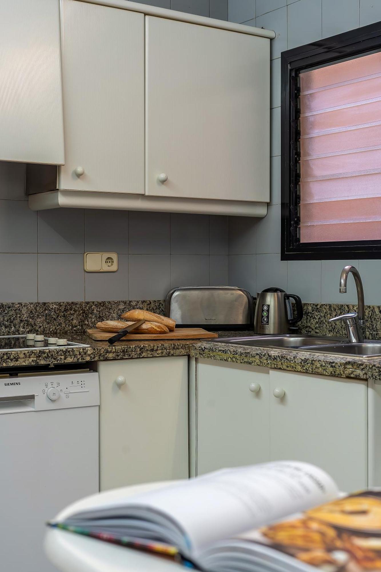 Canela Homes Ninot