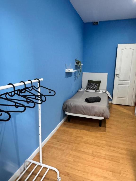 In Spacious In Center Apartment Barcelona