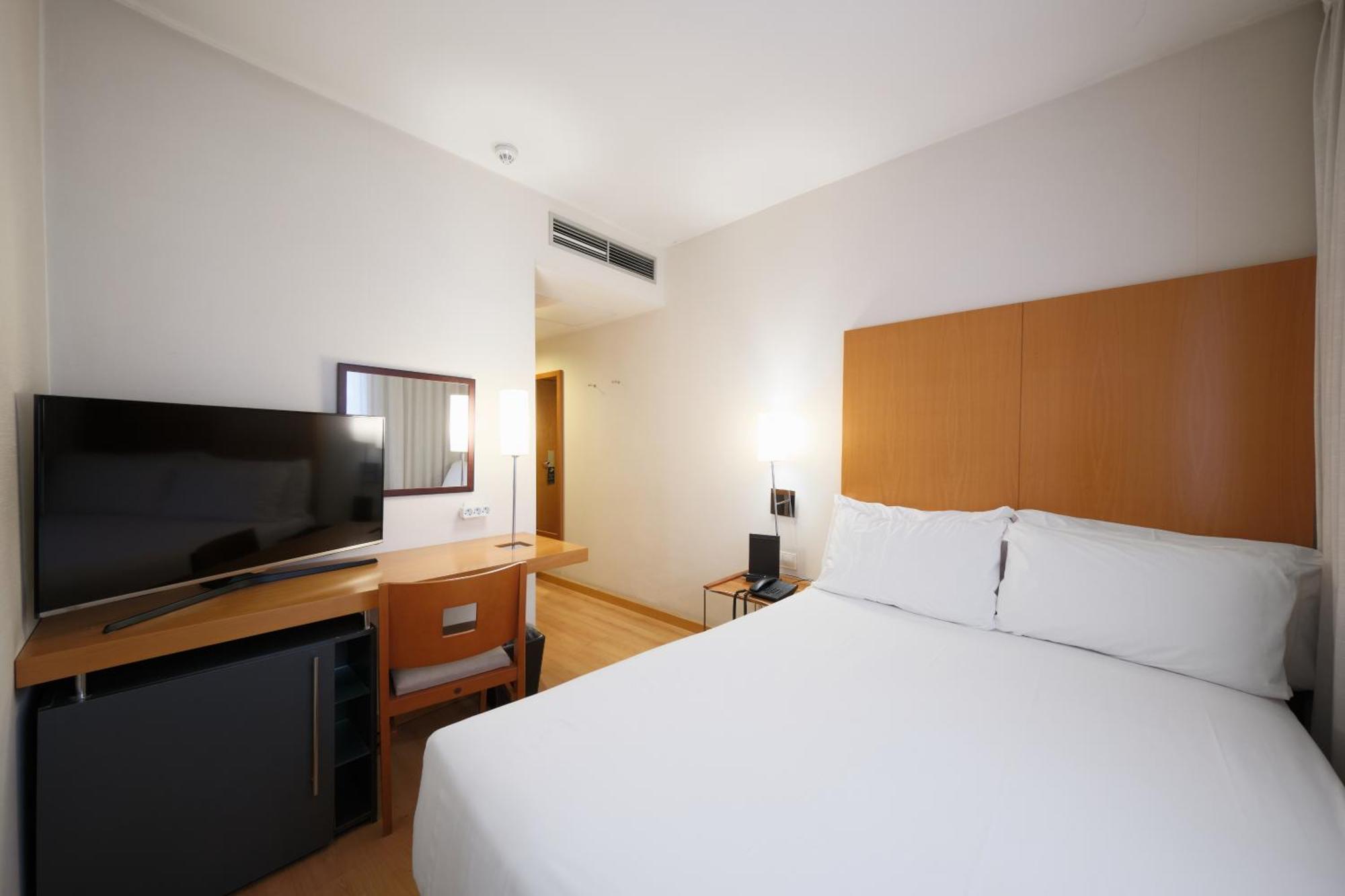 Hesperia Del Mar Hotel Barcelona
