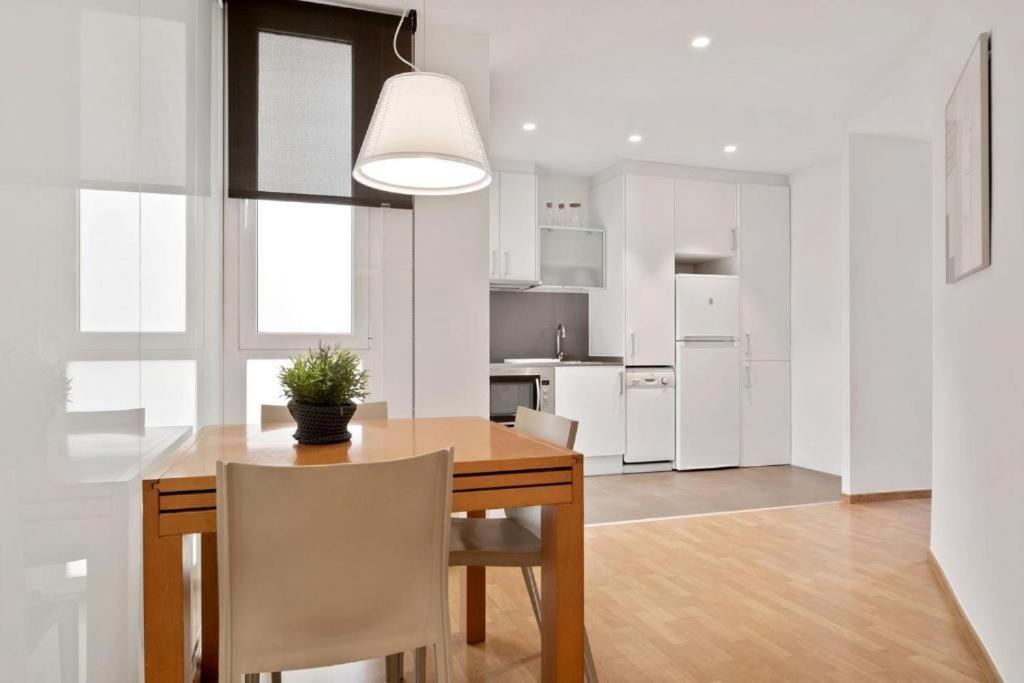Fisa Gran Via Apartment Barcelona