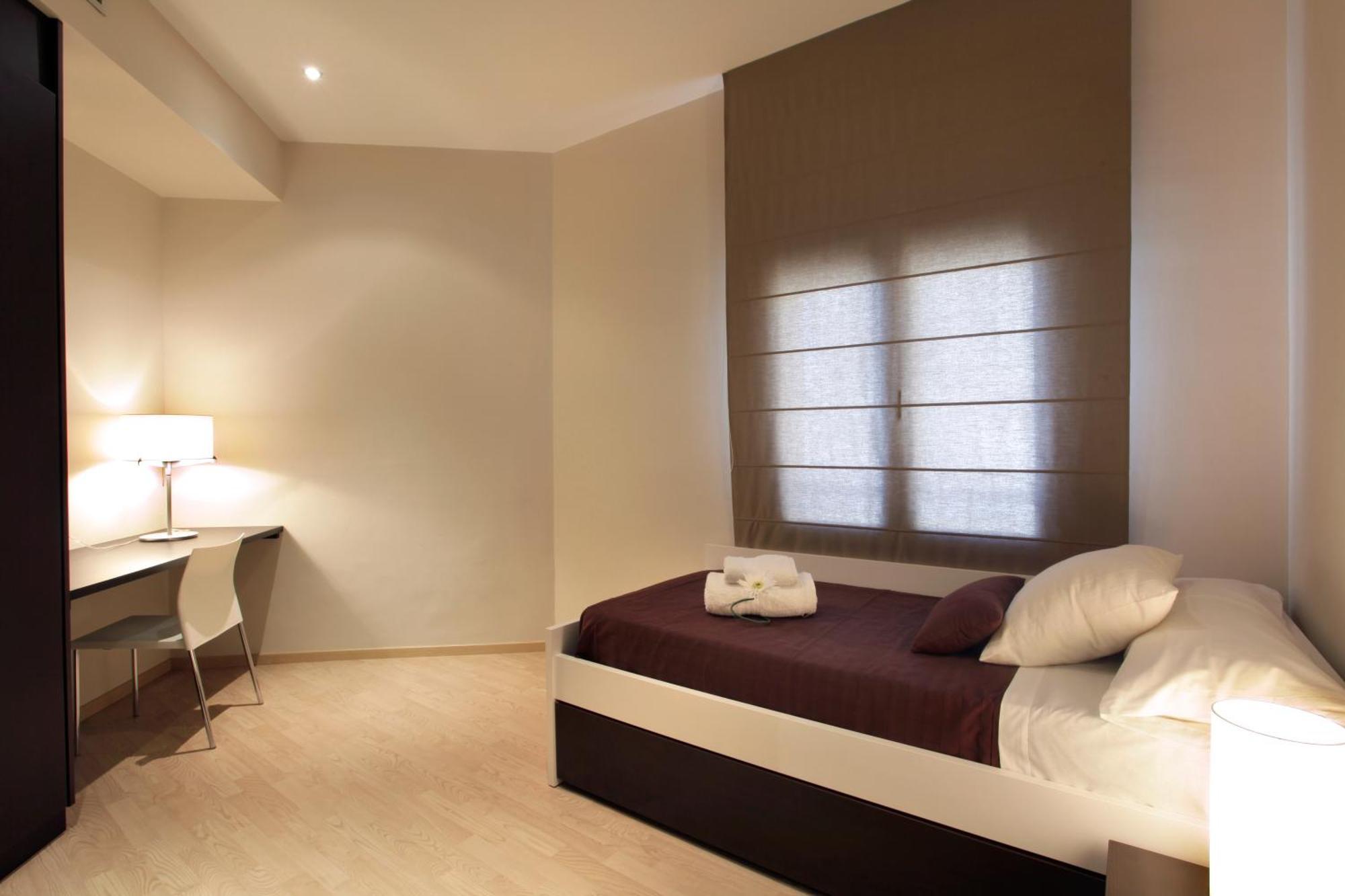Fisa Gran Via Apartment *