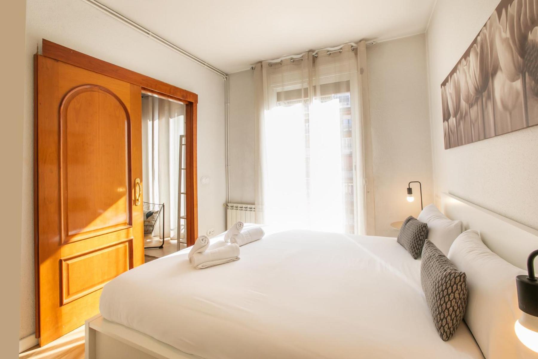 42ara1026 - Spacious In Eixample Apartamento *
