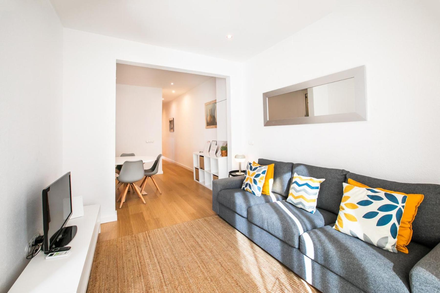 Apartamento 42ara1026 - Spacious In Eixample *