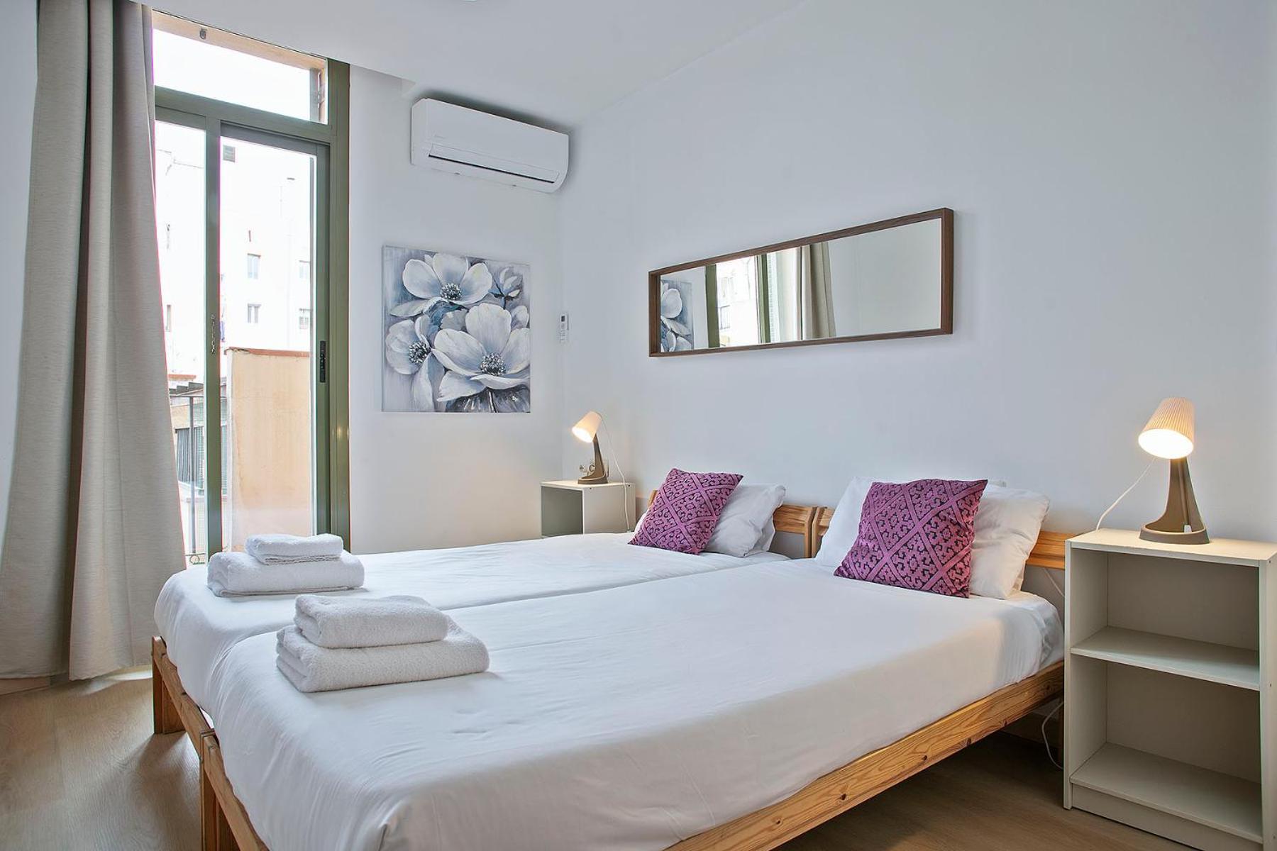 Beautiful In Ramblas 6pax Apartamento Barcelona