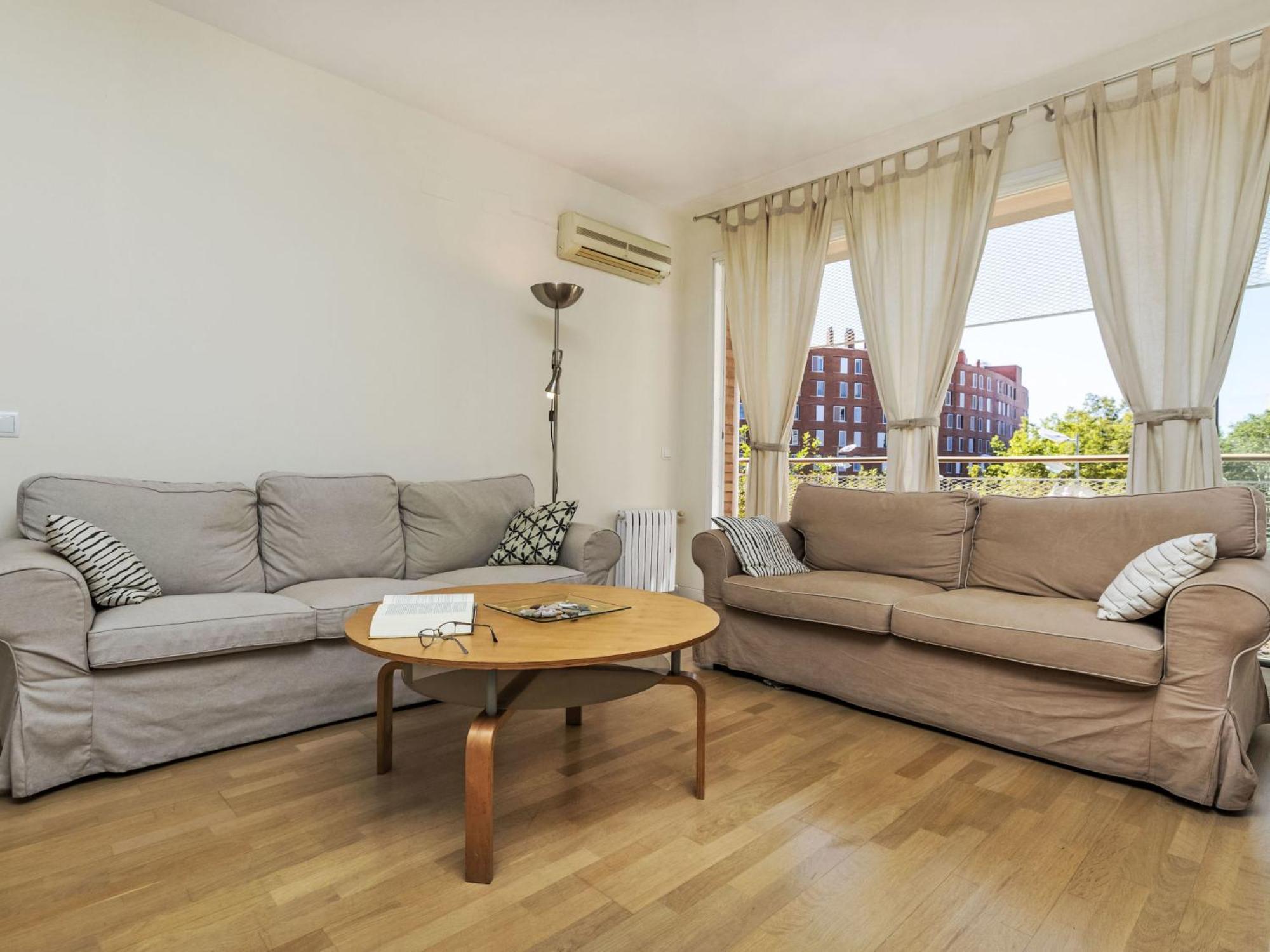 Olimpica Sant Marti By Interhome Apartamento