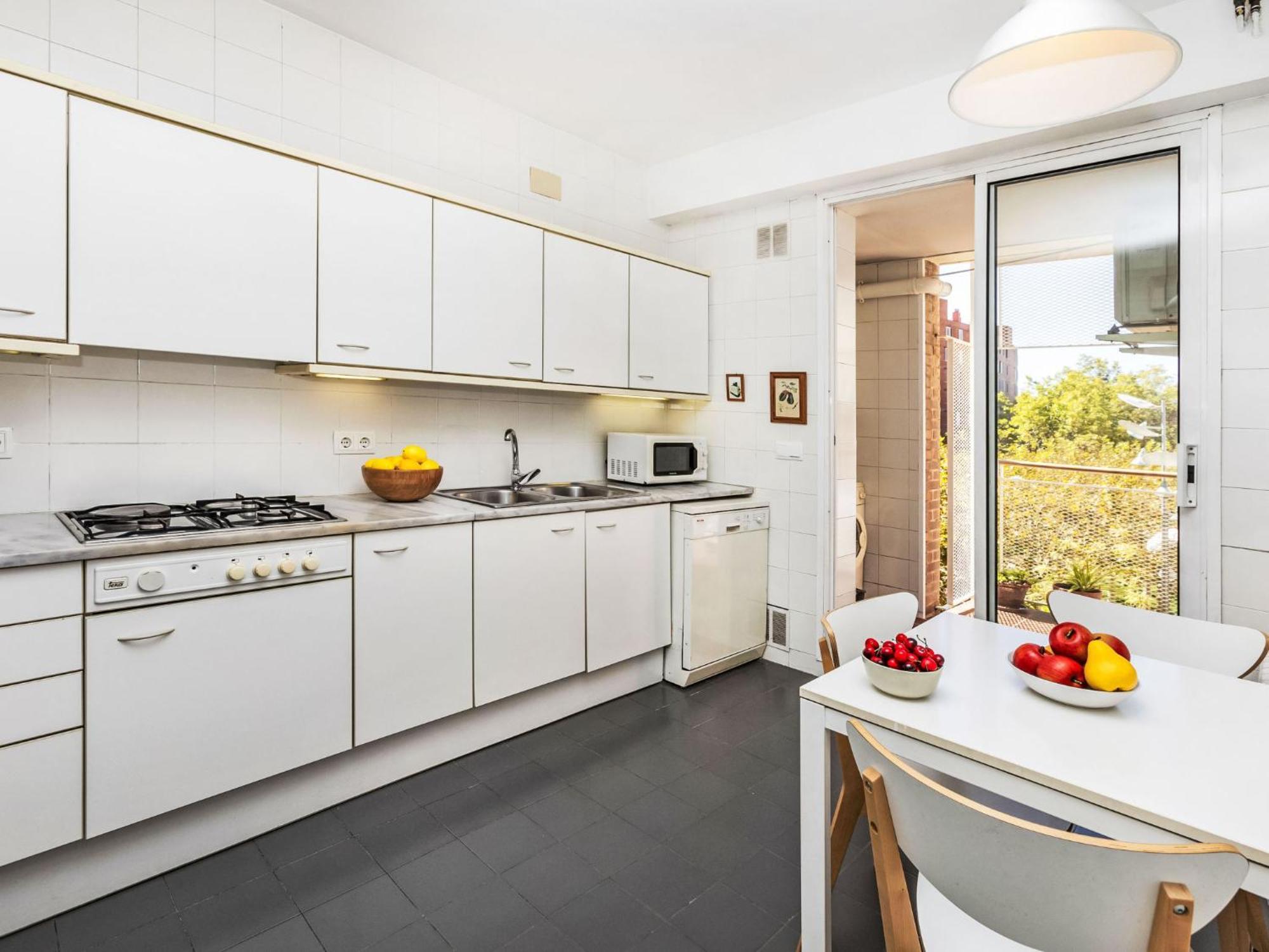 Olimpica Sant Marti By Interhome Apartamento
