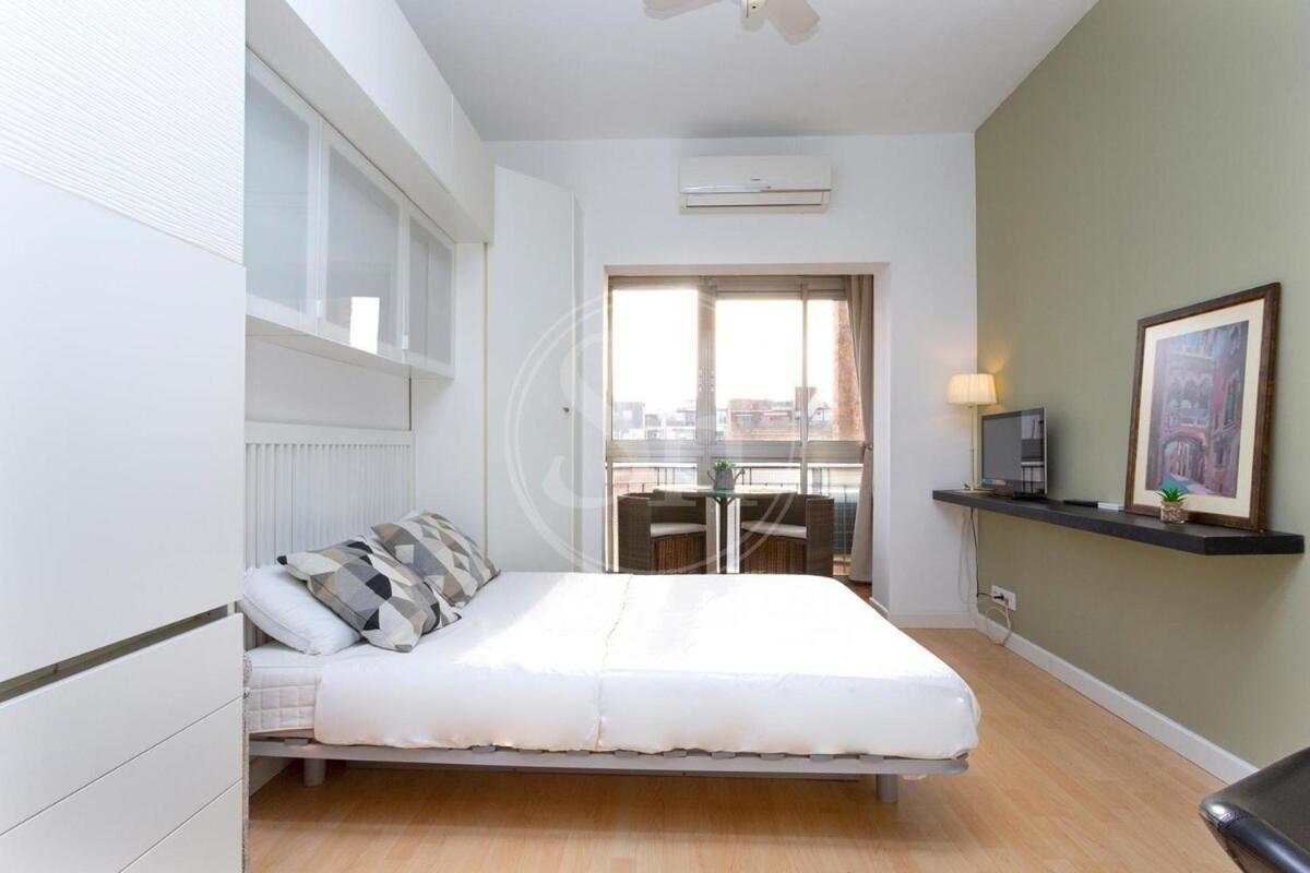 Estudio Cerca Del Hospital Sant Pau Apartamento