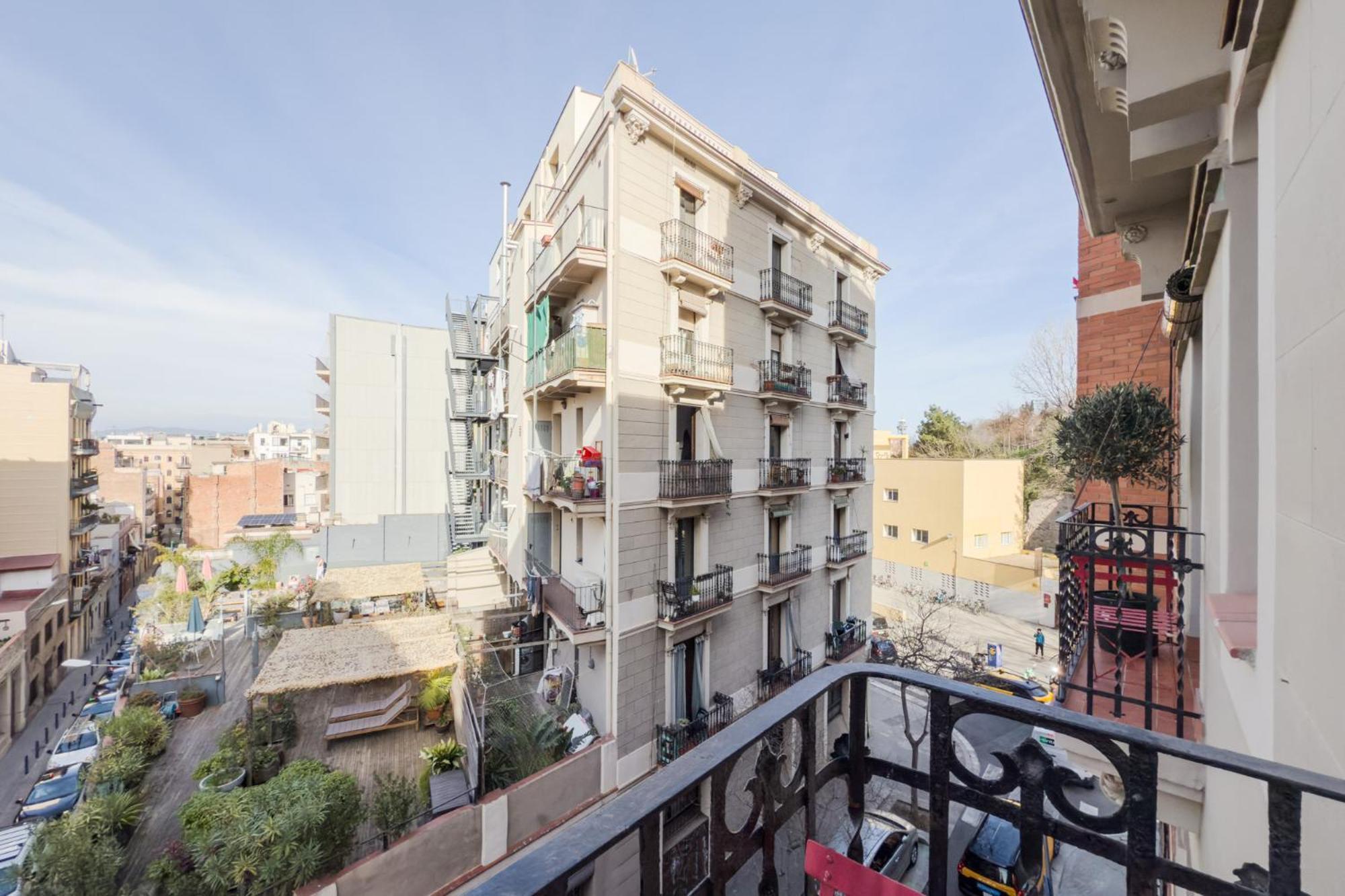 Apartamento Magalhaes - Trad Flat In Poble Sec, Near Ramblas *