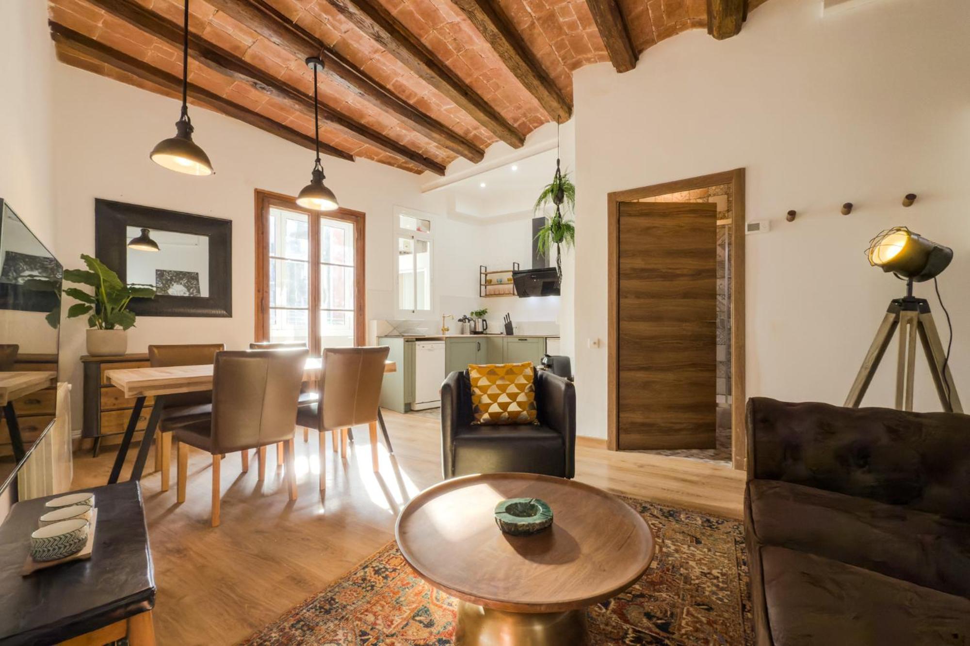 Apartamento Magalhaes - Trad Flat In Poble Sec, Near Ramblas Barcelona