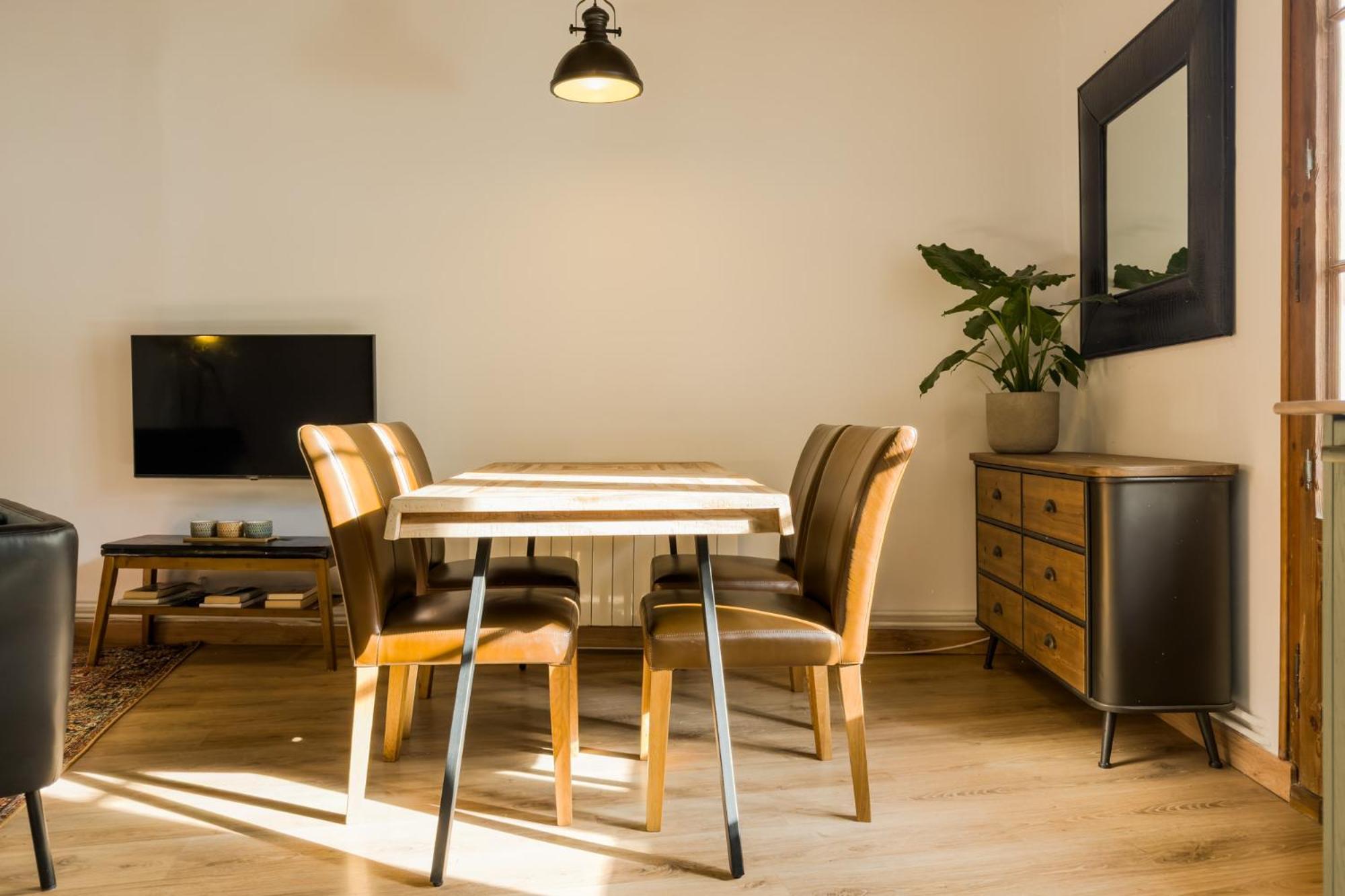 Magalhaes - Trad Flat In Poble Sec, Near Ramblas Apartamento *