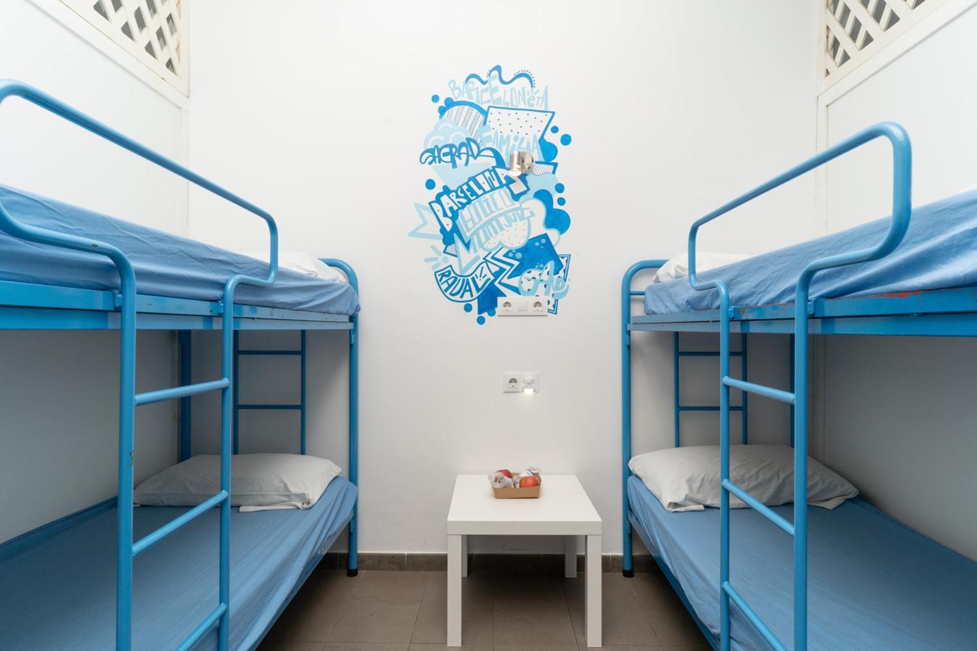 Bedcelona Gracia Hostal *