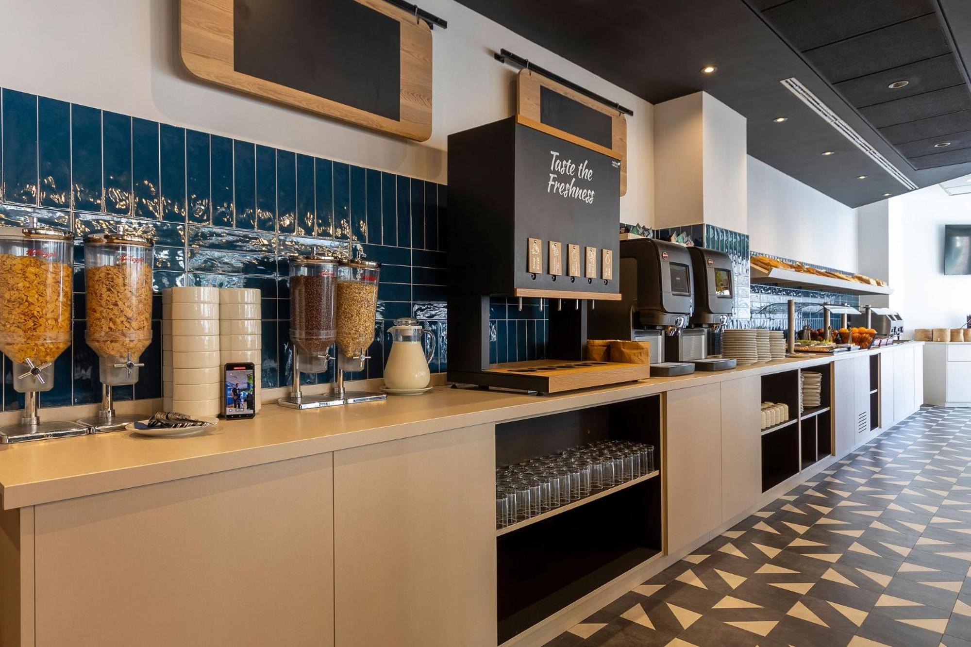 Travelodge Poblenou Barcelona