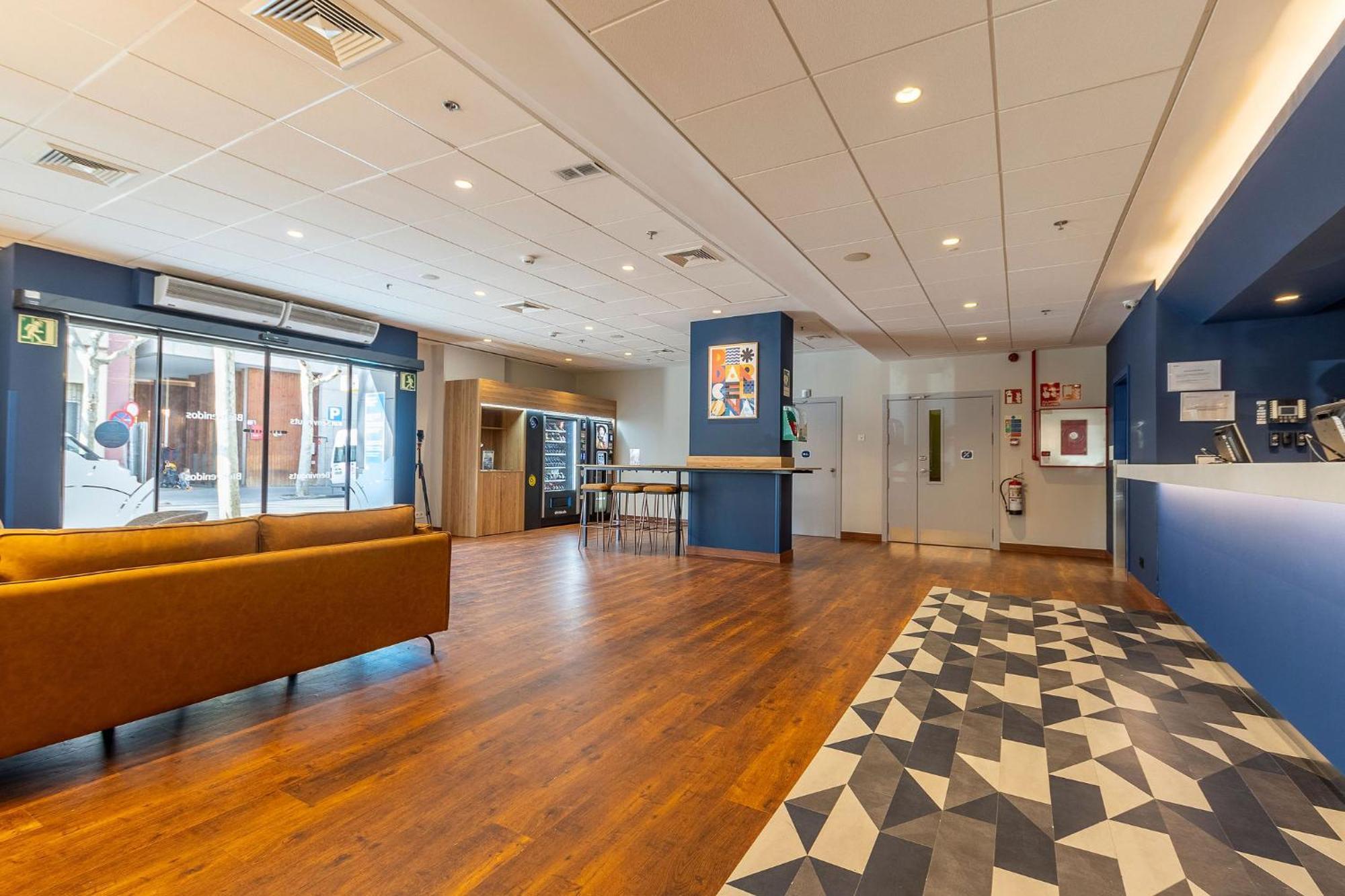 Travelodge Poblenou Hotel