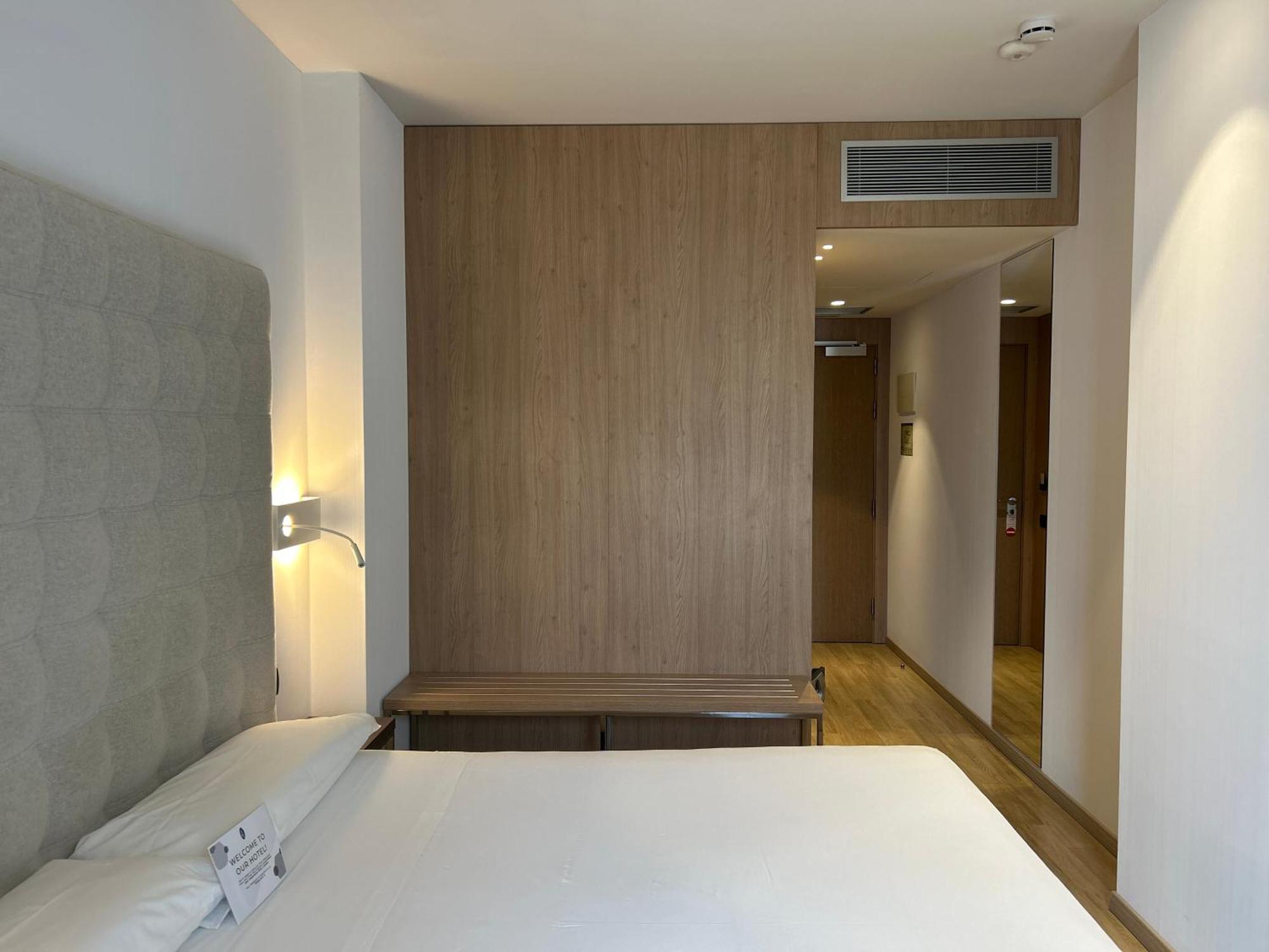 Chi Hotel