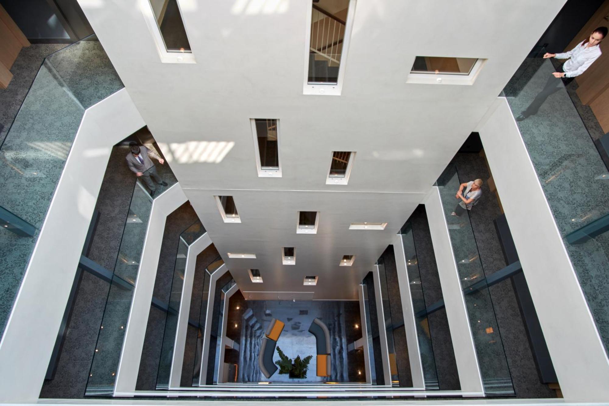Hotel Chi