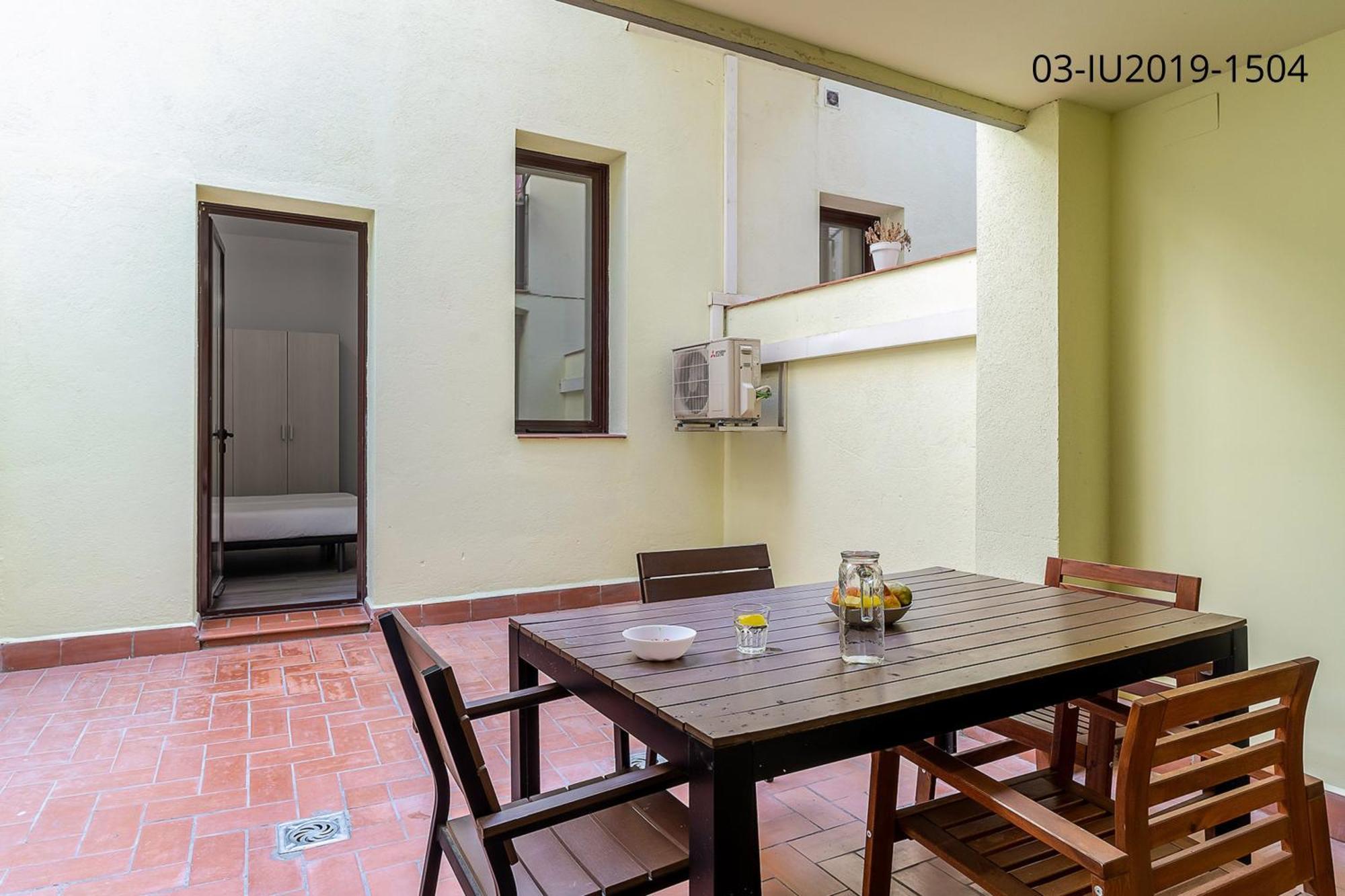 Ab Margarit Apartment