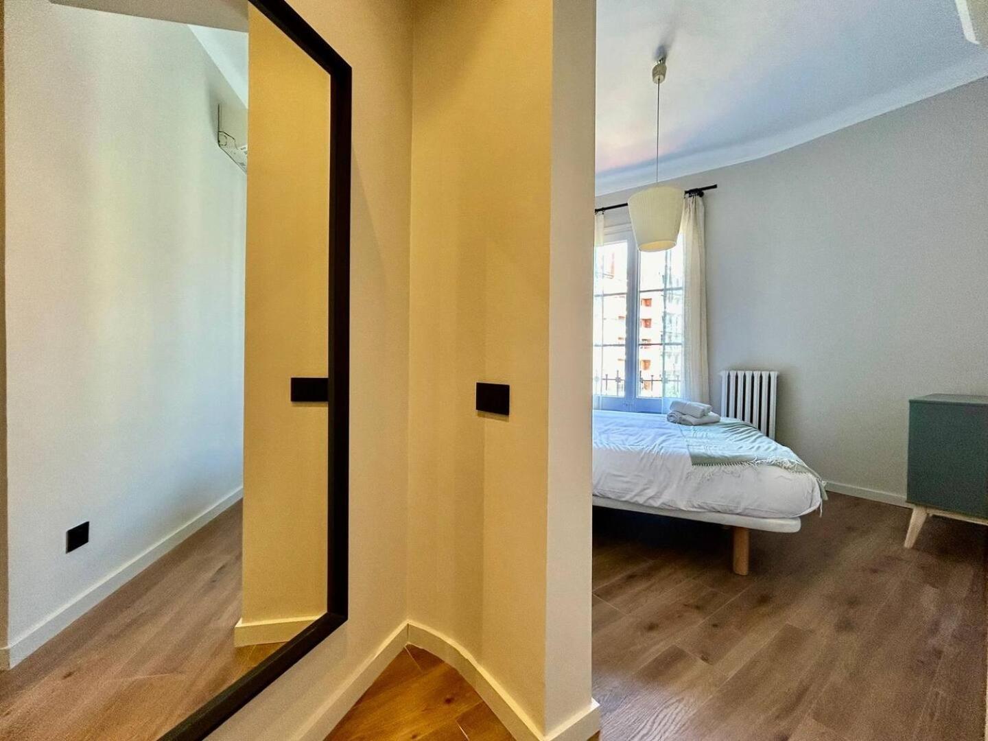 Barcelonaforrent Plaza Sagrada Familia Apartamento